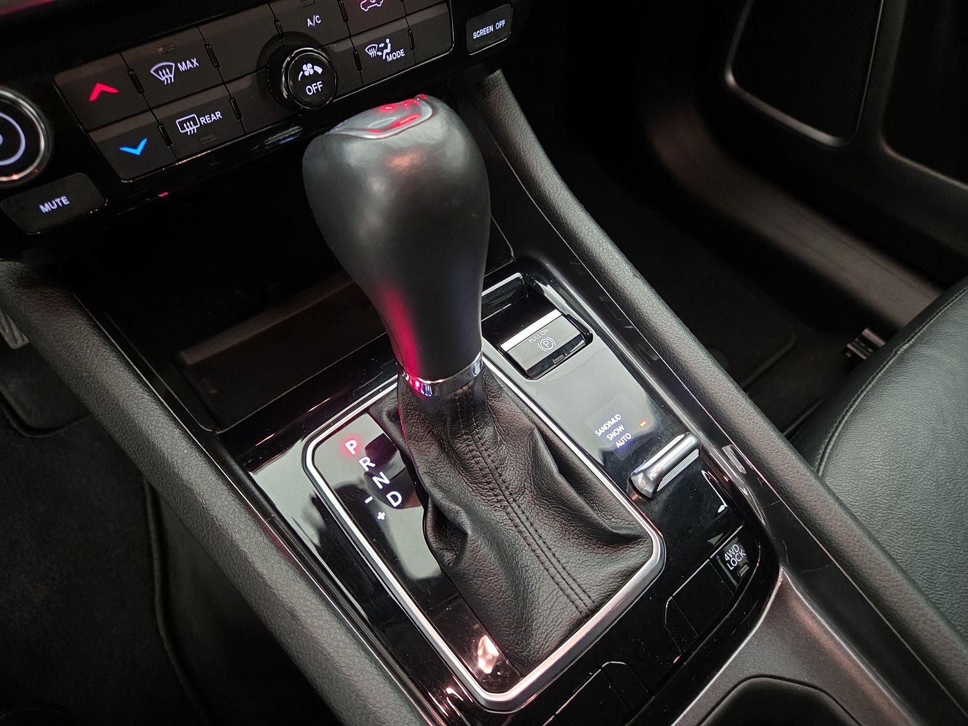 Thumbnail: 2022 Jeep Compass - 16