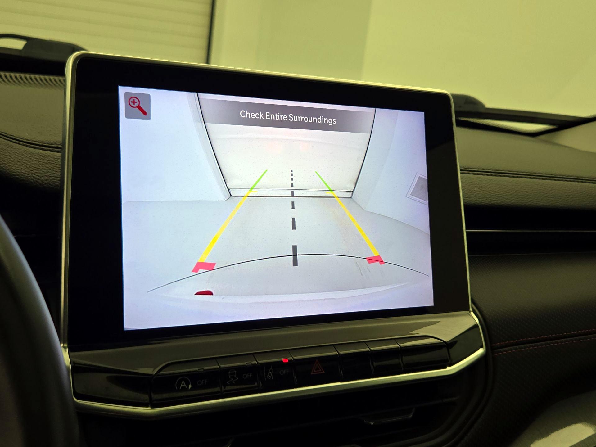 Thumbnail: 2022 Jeep Compass - 15