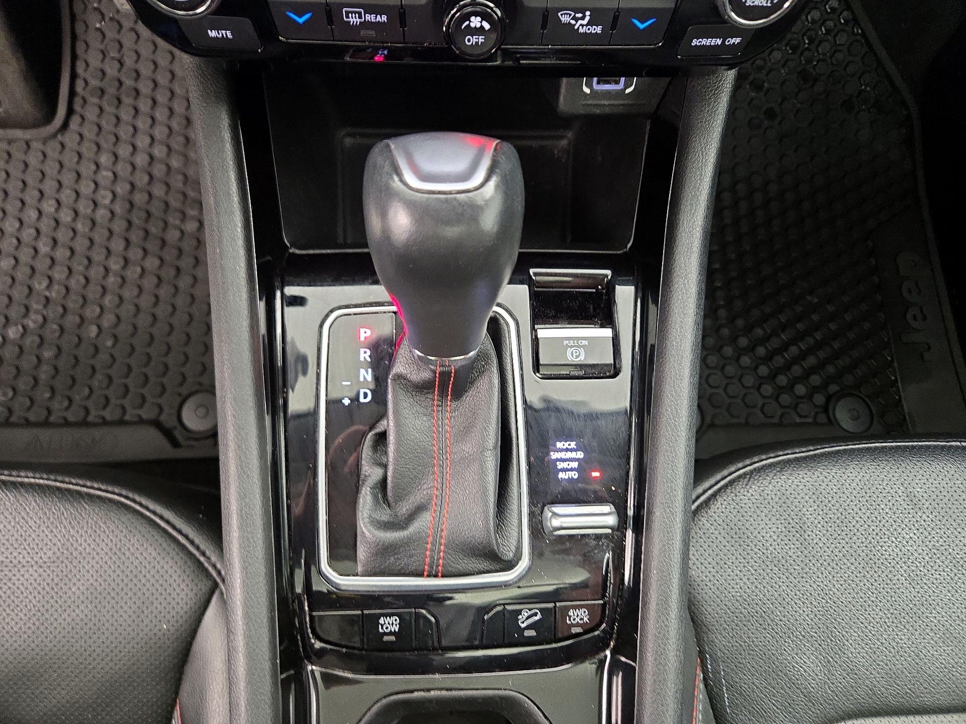 Thumbnail: 2022 Jeep Compass - 18