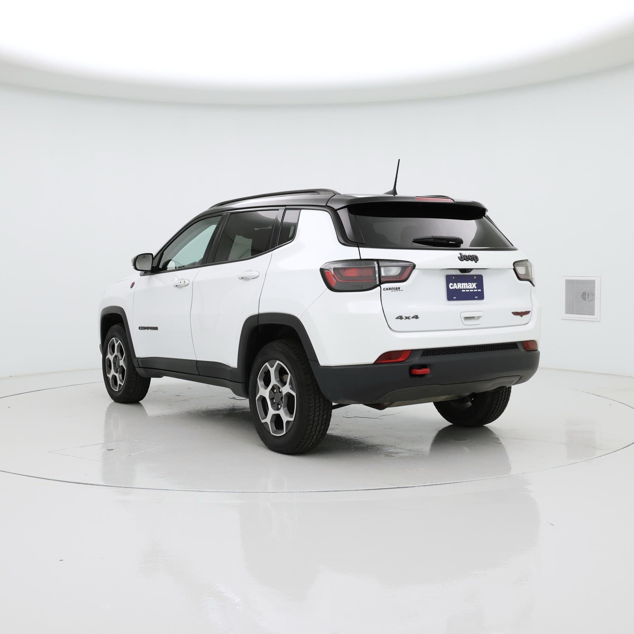 Thumbnail: 2022 Jeep Compass - 2