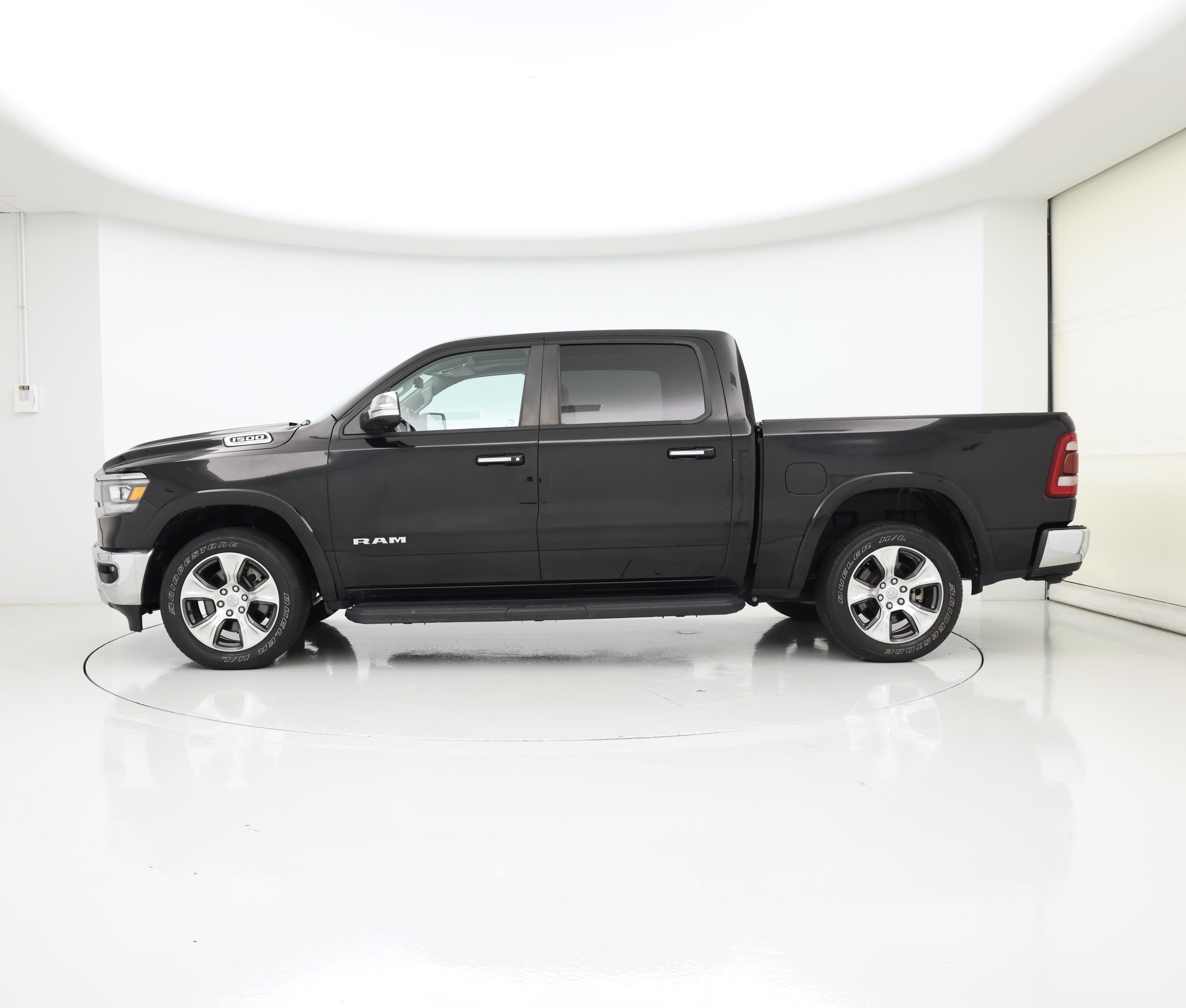 Thumbnail: 2022 RAM 1500 - 3