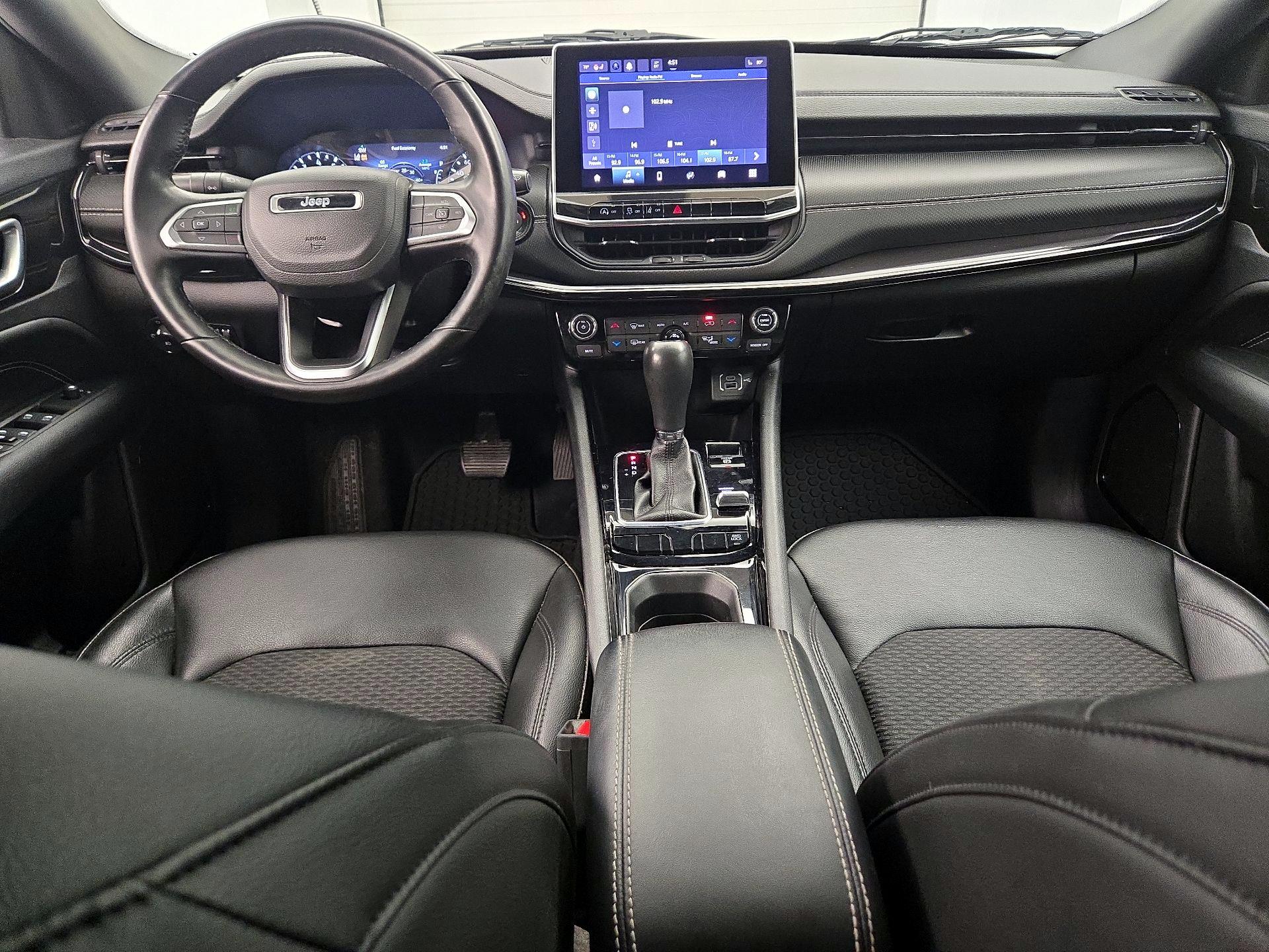 Thumbnail: 2022 Jeep Compass - 9