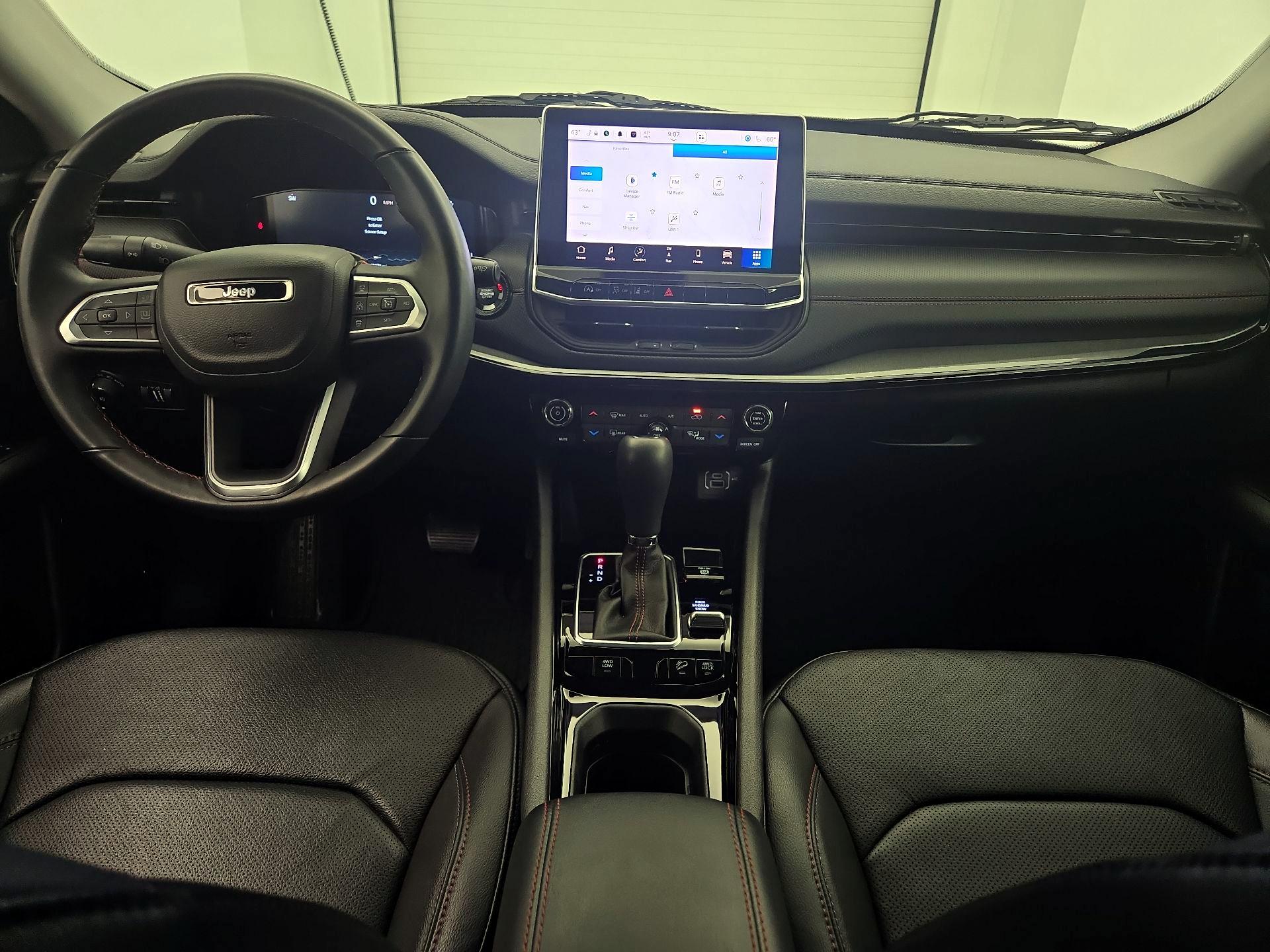 Thumbnail: 2022 Jeep Compass - 9