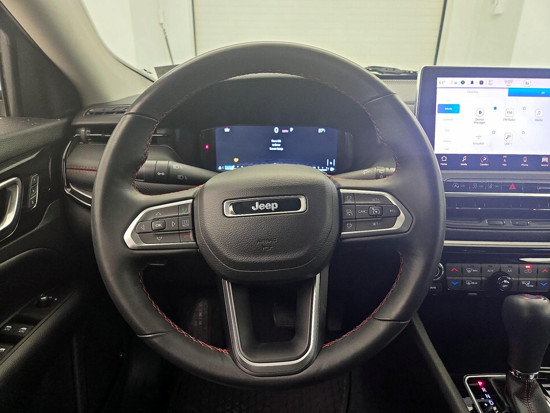 Thumbnail: 2022 Jeep Compass - 10