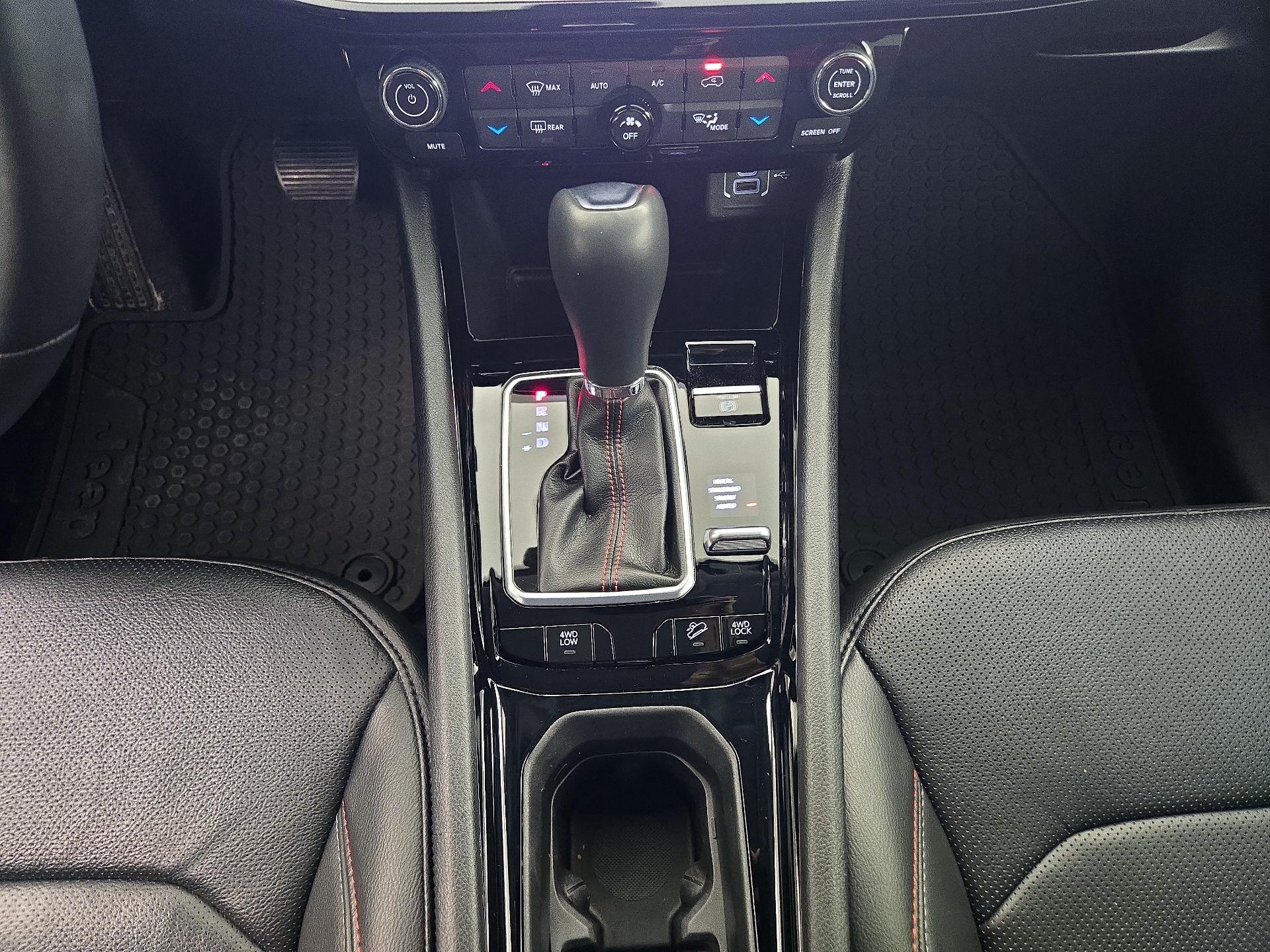 Thumbnail: 2022 Jeep Compass - 18