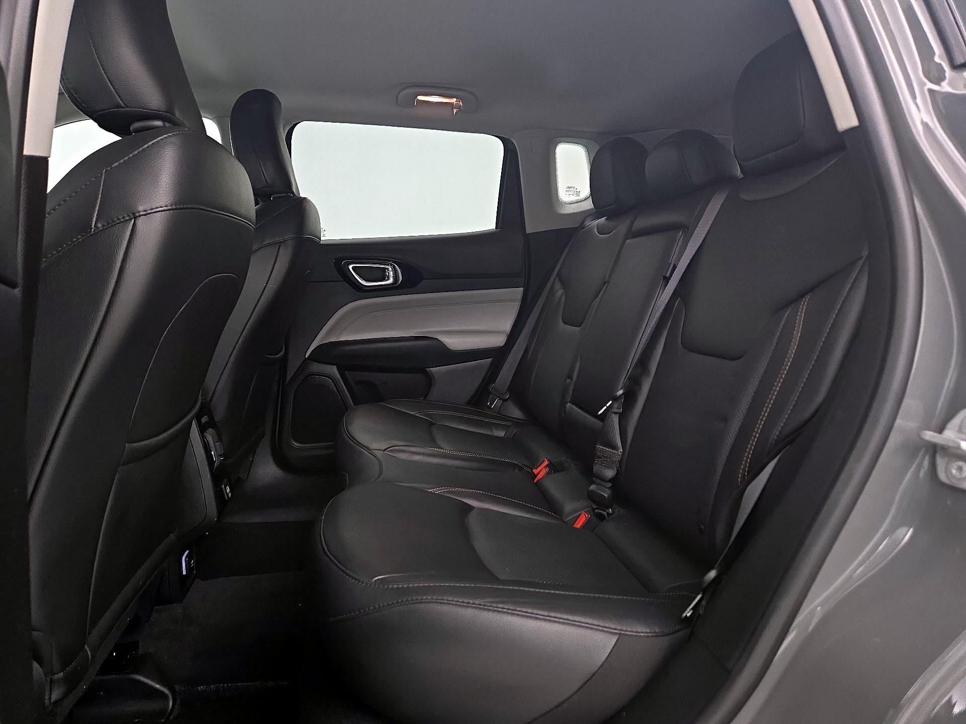 Thumbnail: 2022 Jeep Compass - 19
