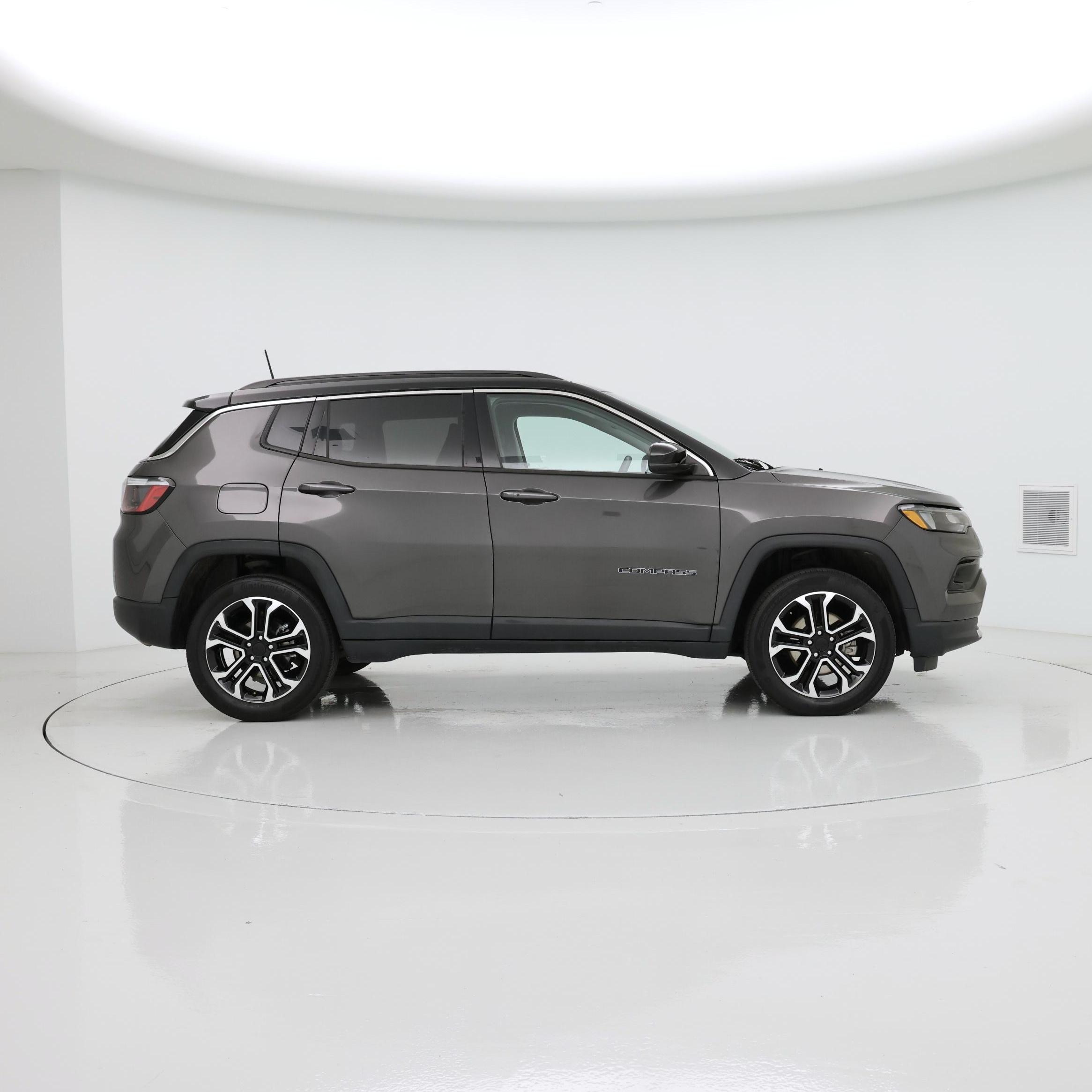 Thumbnail: 2022 Jeep Compass - 7