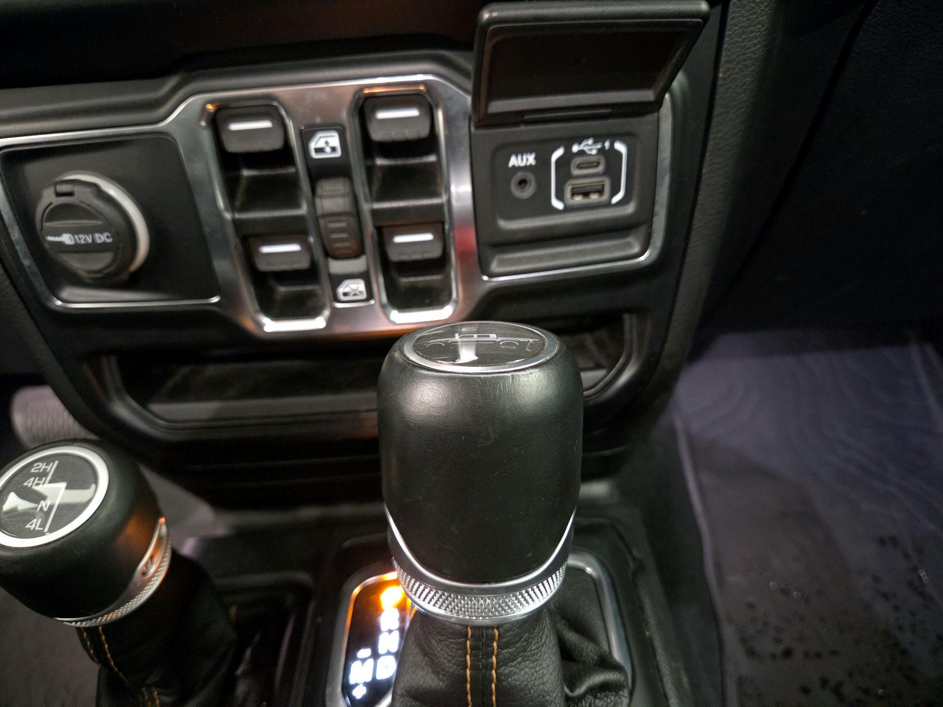 Thumbnail: 2022 Jeep Gladiator - 18