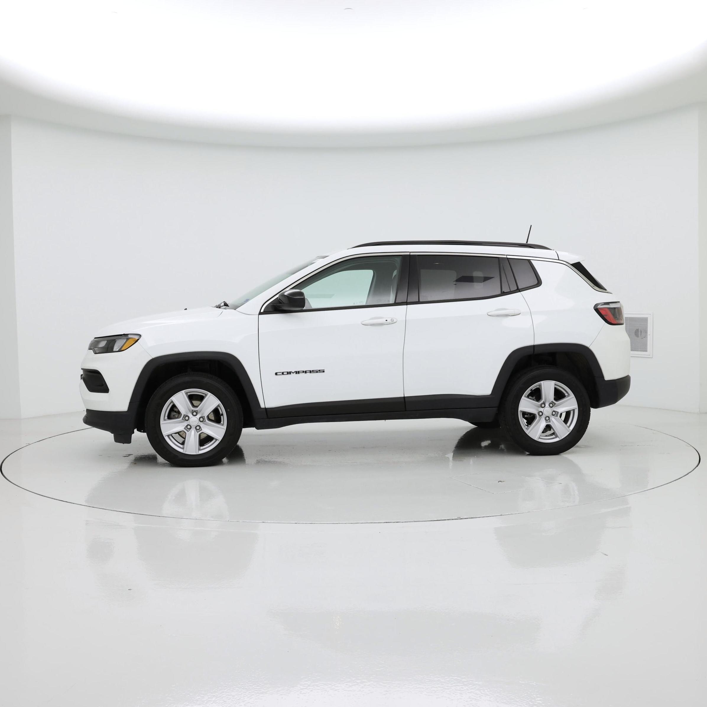 Thumbnail: 2022 Jeep Compass - 3