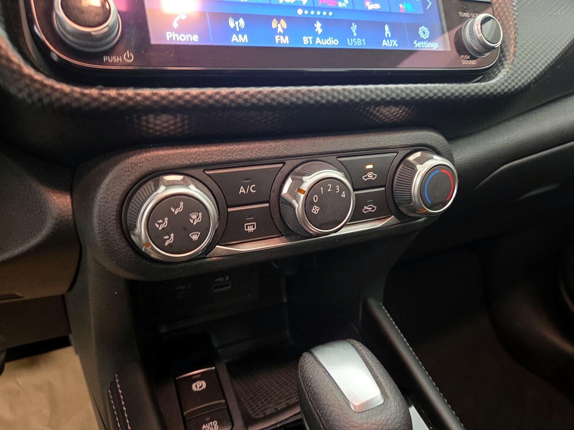 Thumbnail: 2023 Nissan Kicks - 15