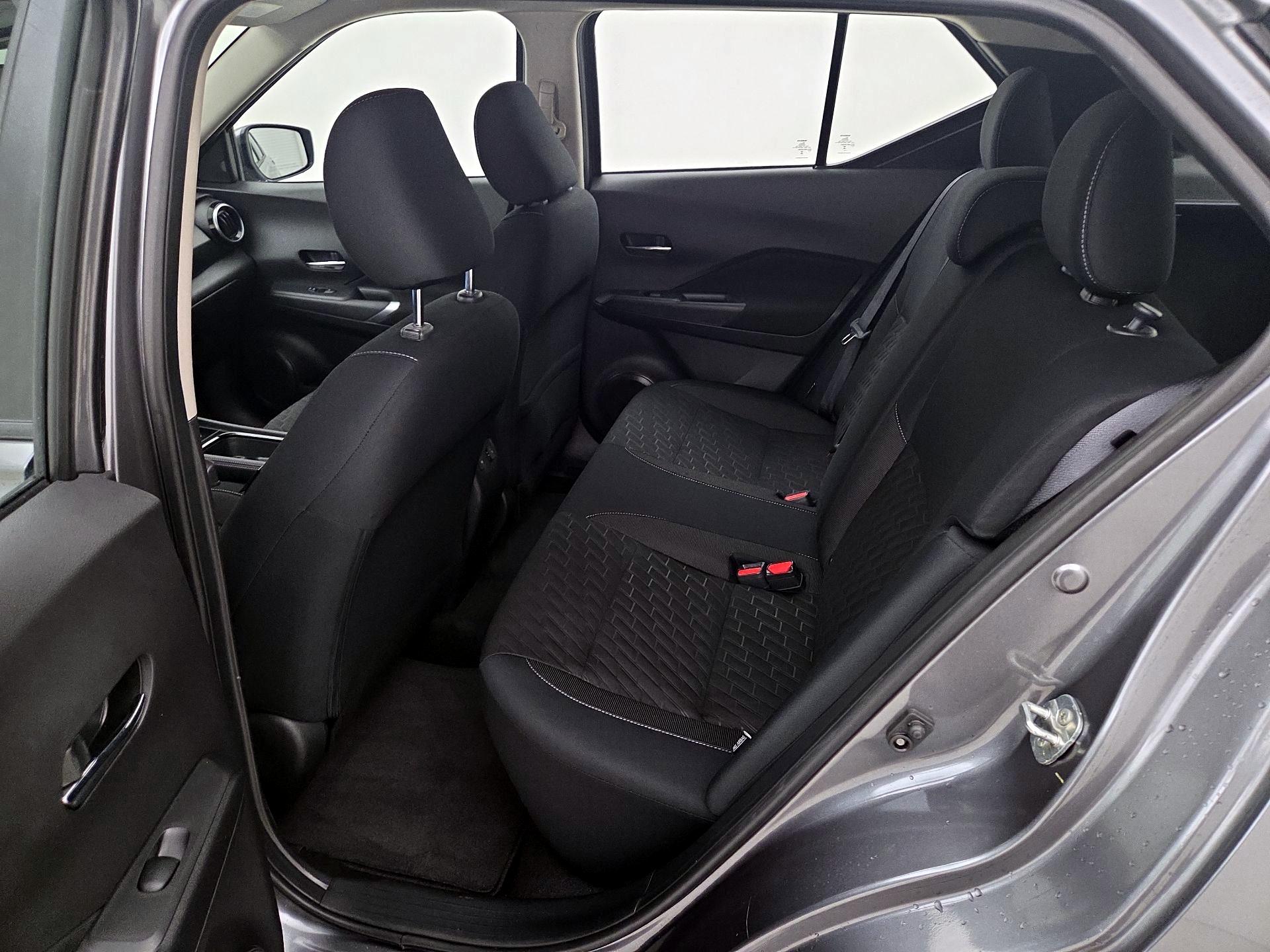 Thumbnail: 2023 Nissan Kicks - 18