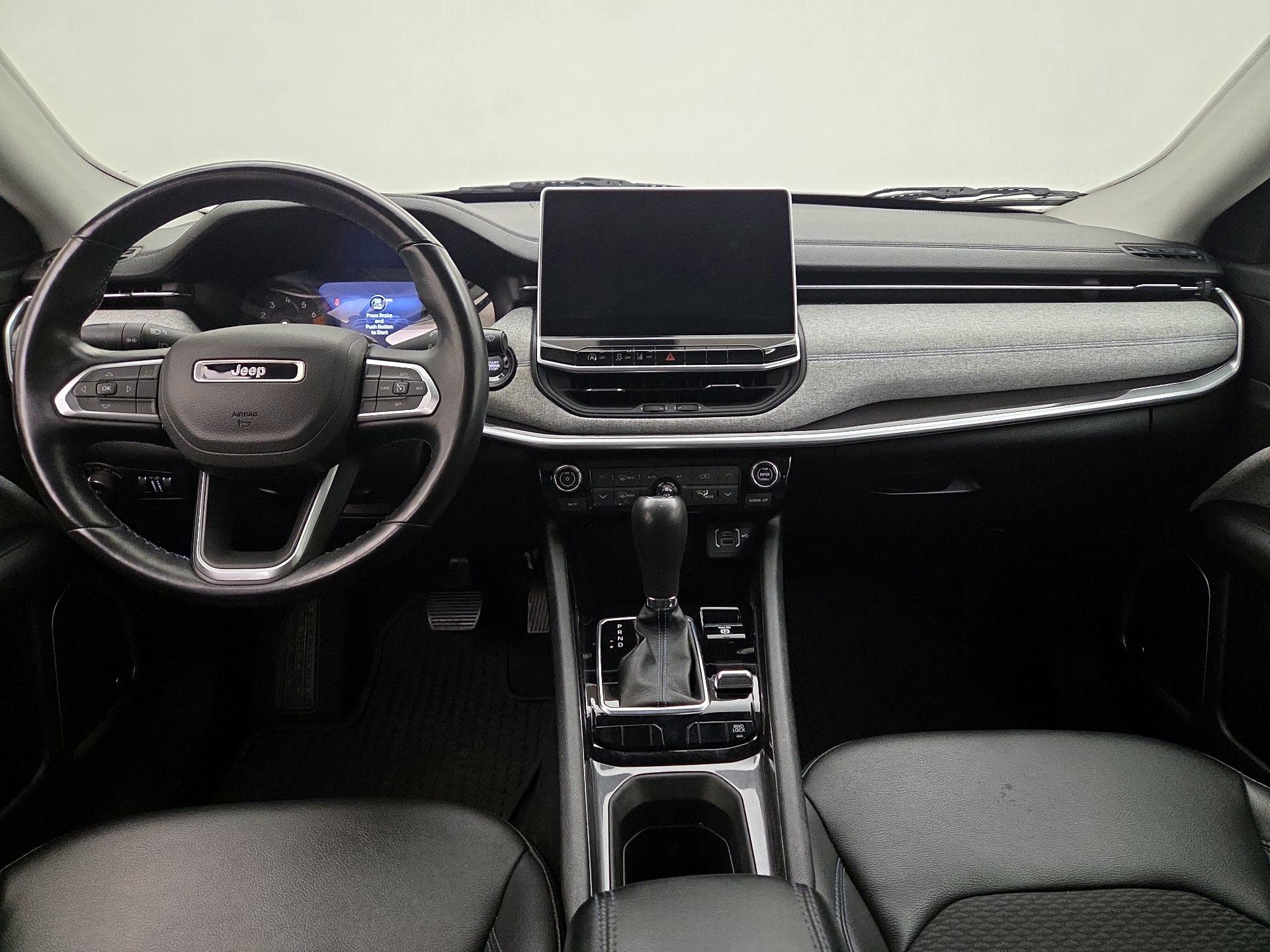 Thumbnail: 2022 Jeep Compass - 9