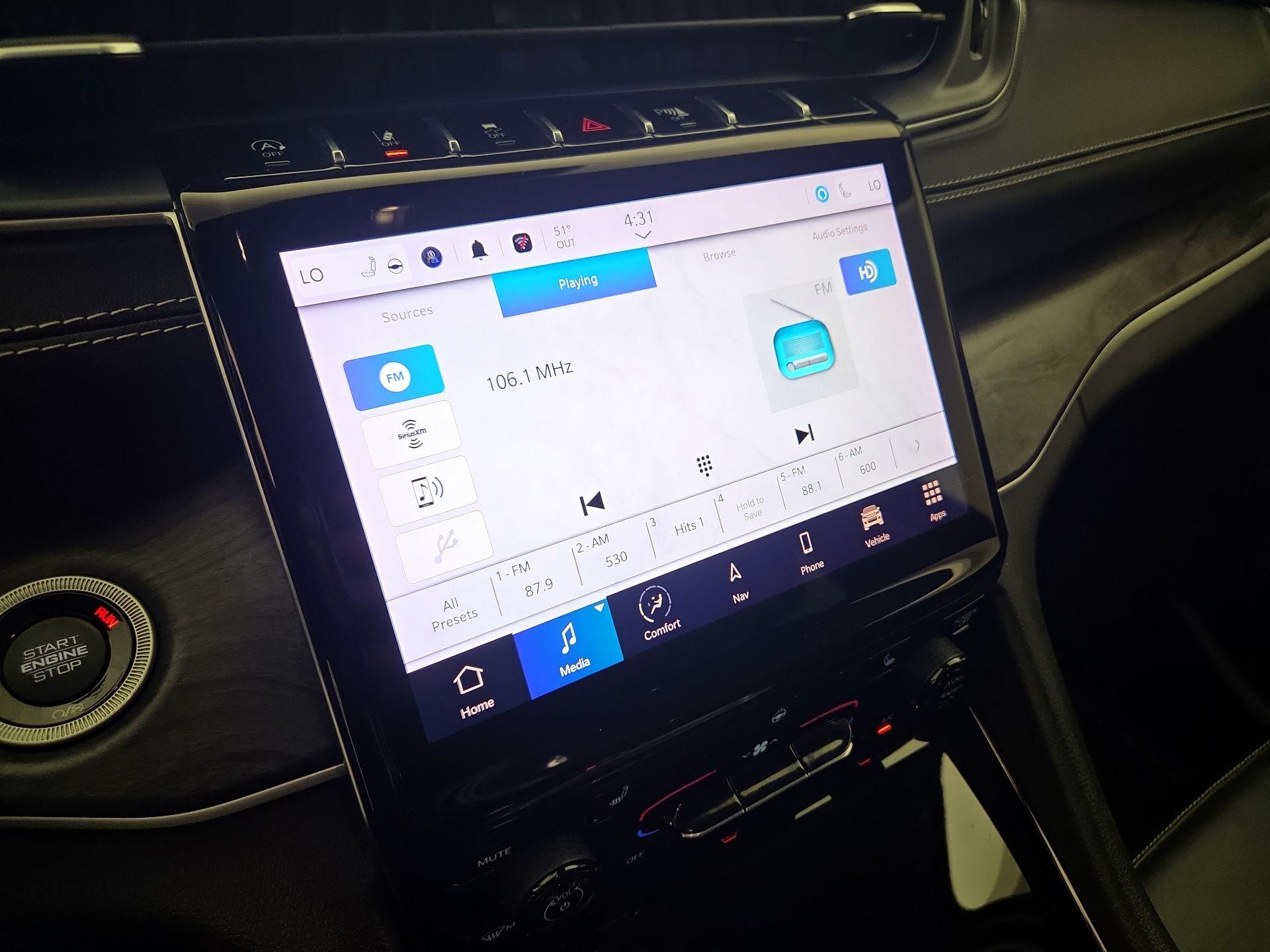 Thumbnail: 2023 Jeep Grand Cherokee - 15