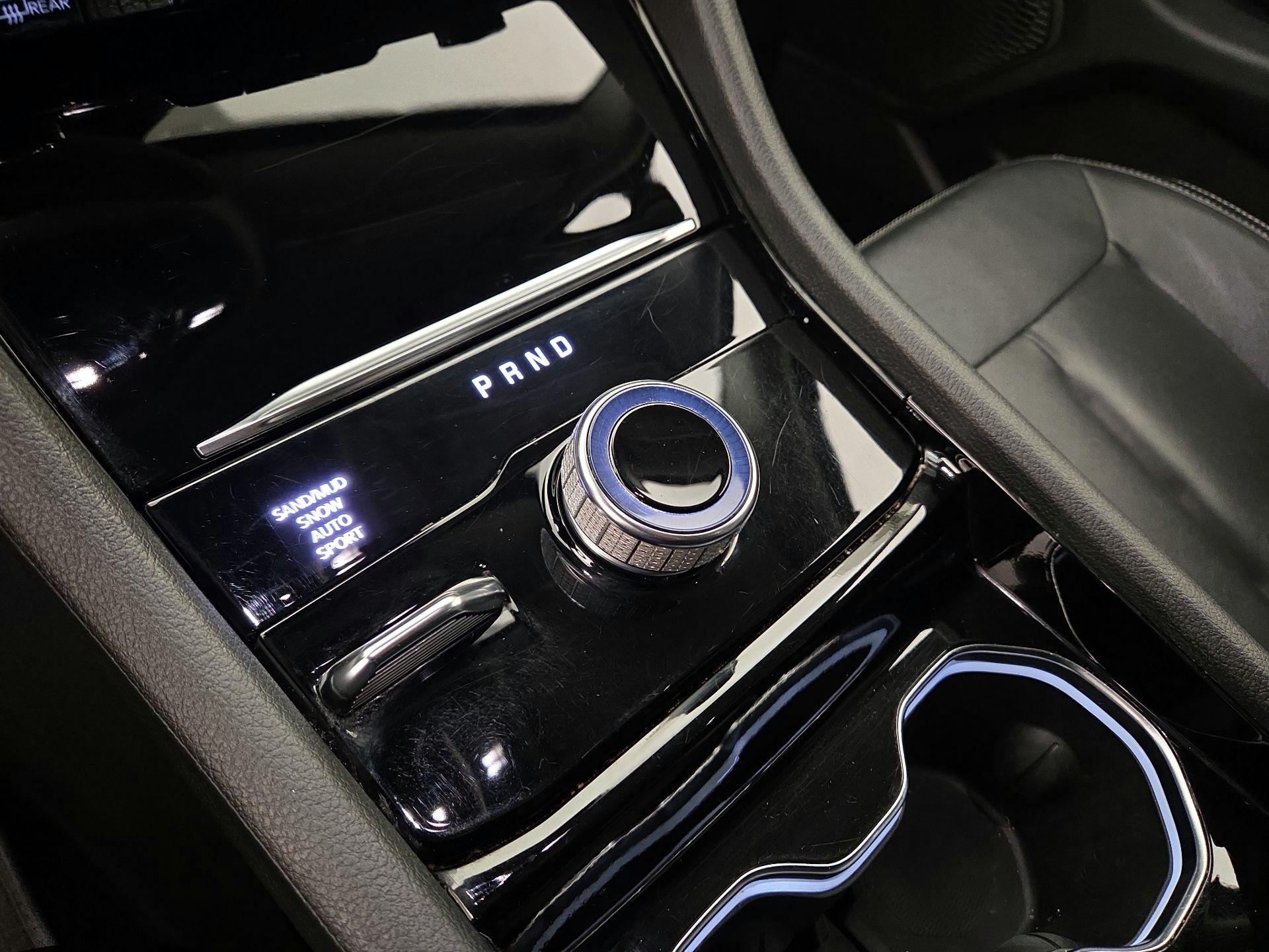 Thumbnail: 2023 Jeep Grand Cherokee - 17