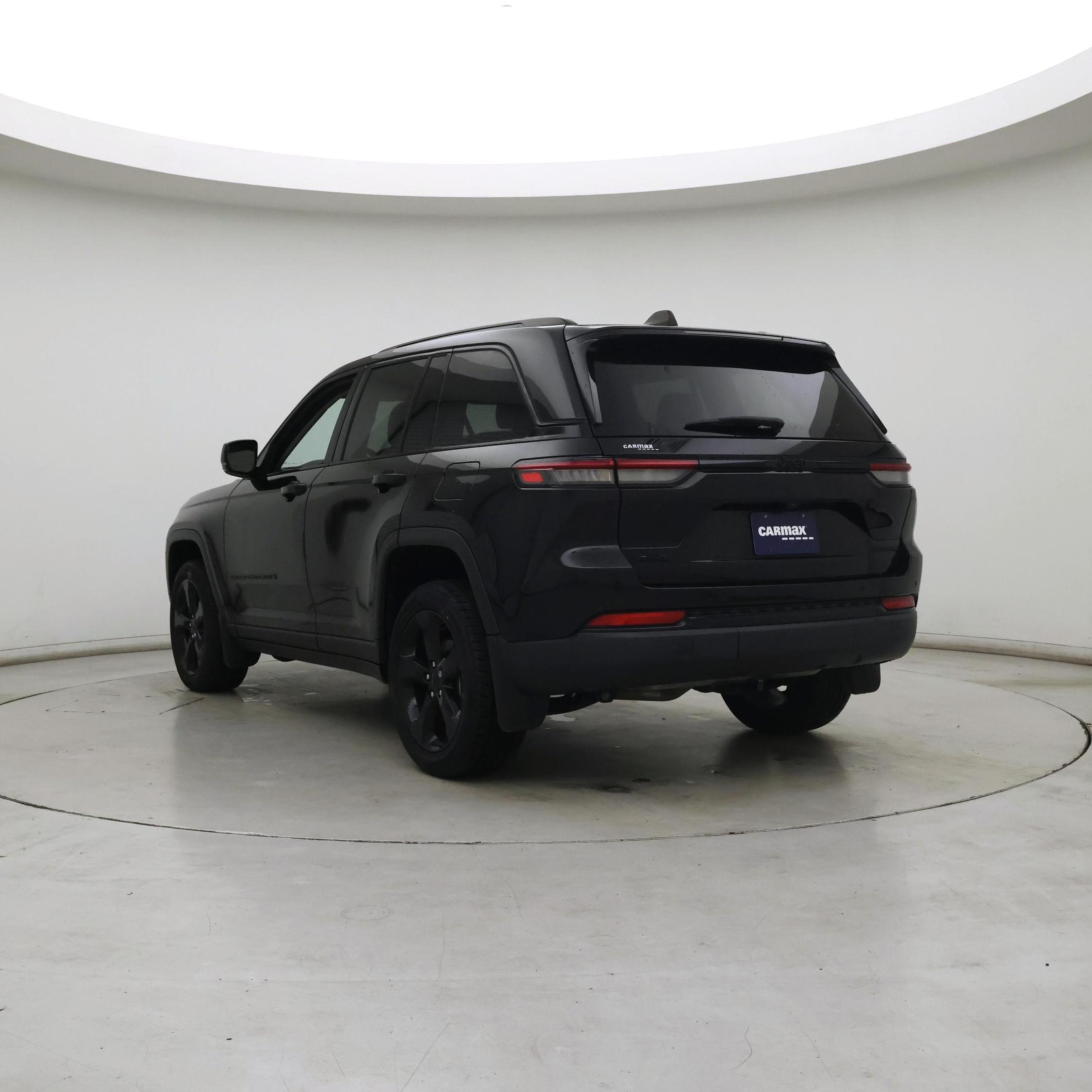 Thumbnail: 2023 Jeep Grand Cherokee - 2