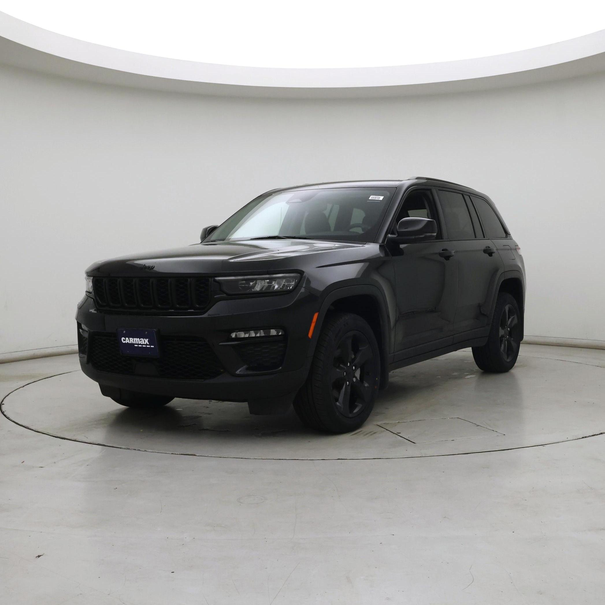 Thumbnail: 2023 Jeep Grand Cherokee - 4
