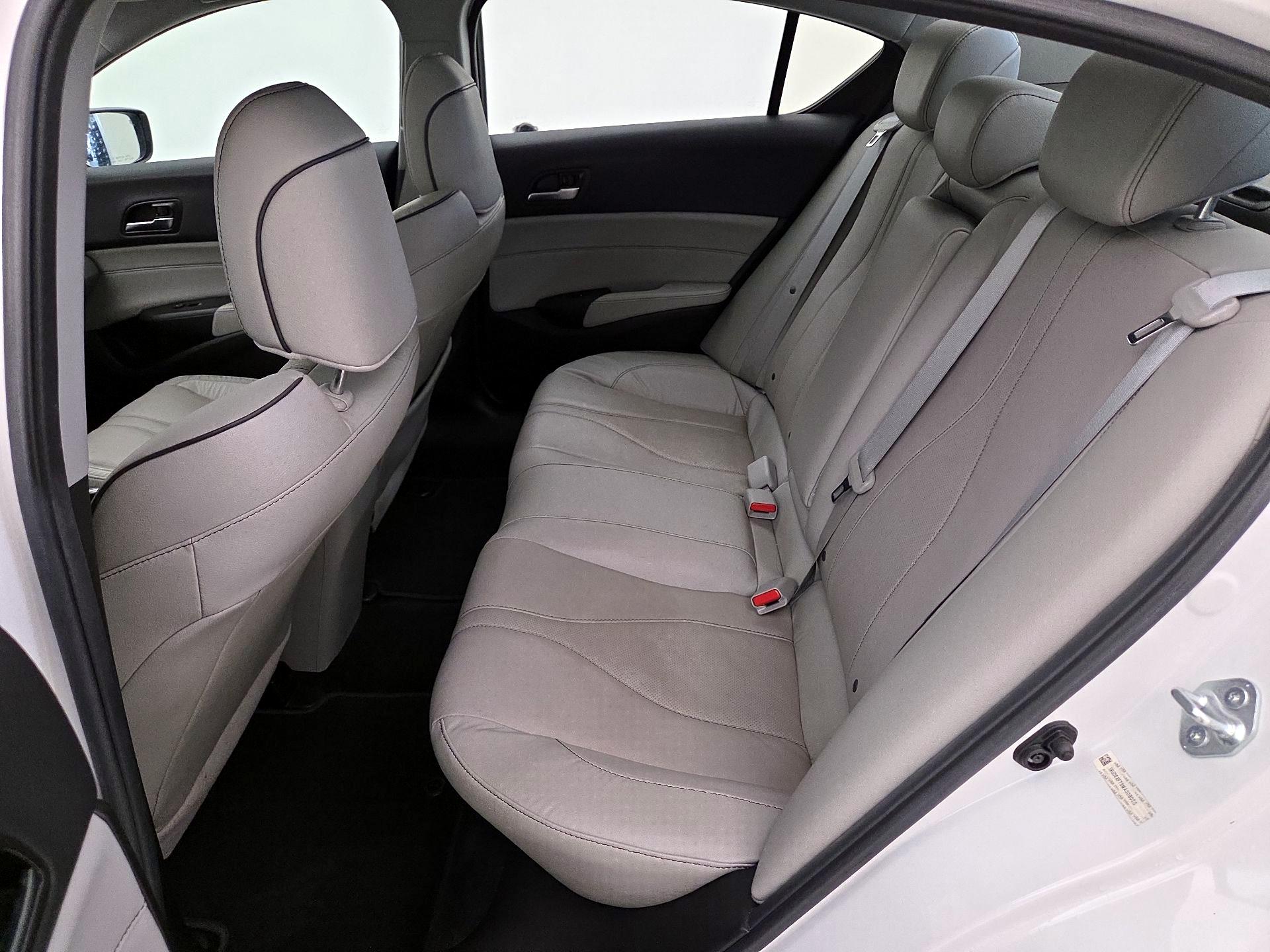 Thumbnail: 2021 Acura ILX - 20