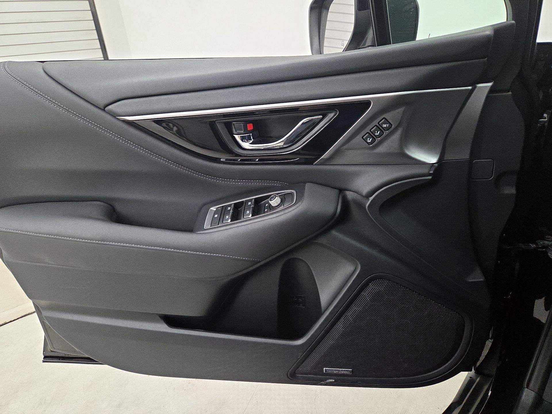 Thumbnail: 2022 Subaru Outback - 12