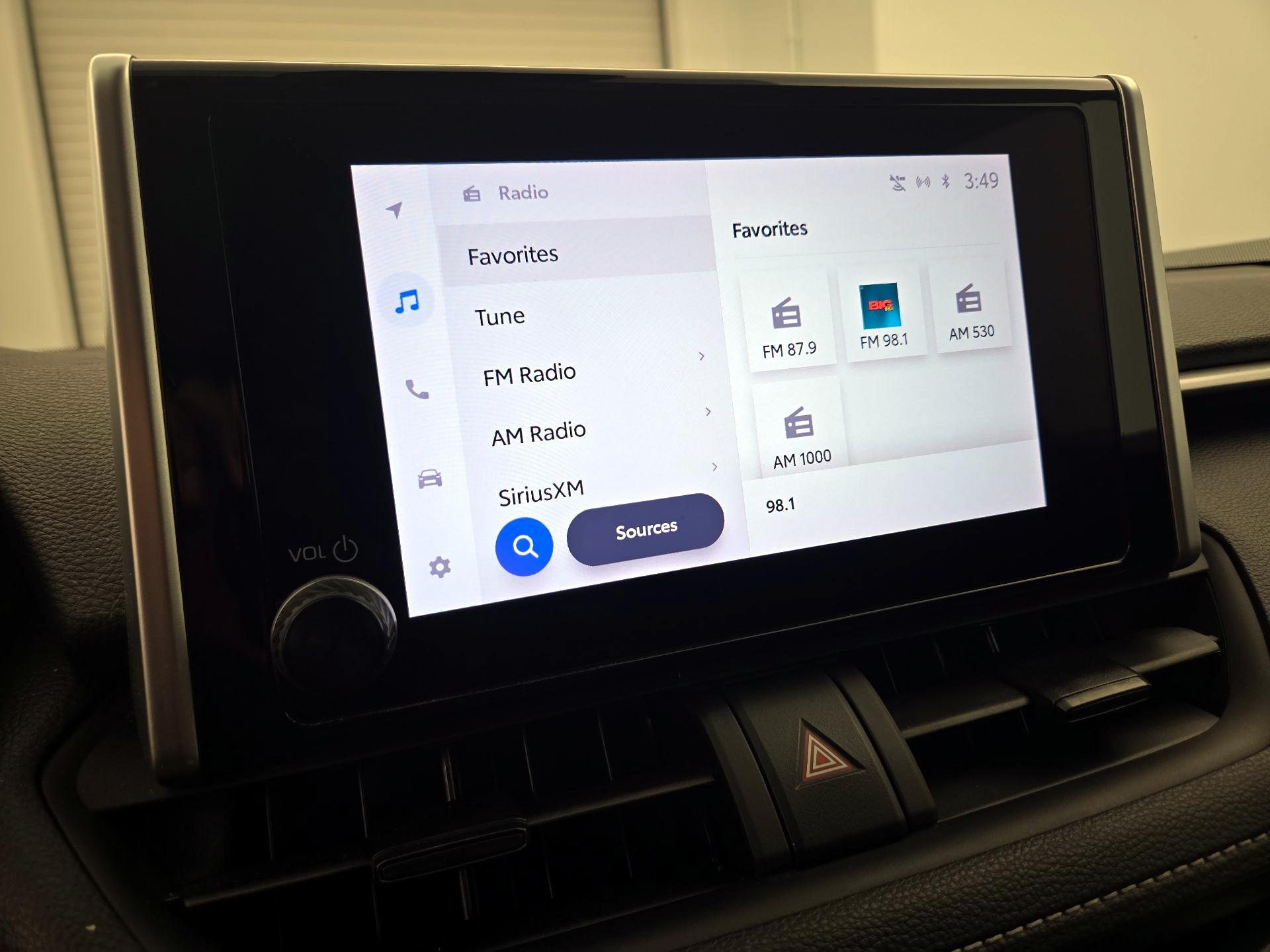 Thumbnail: 2023 Toyota RAV4 - 15