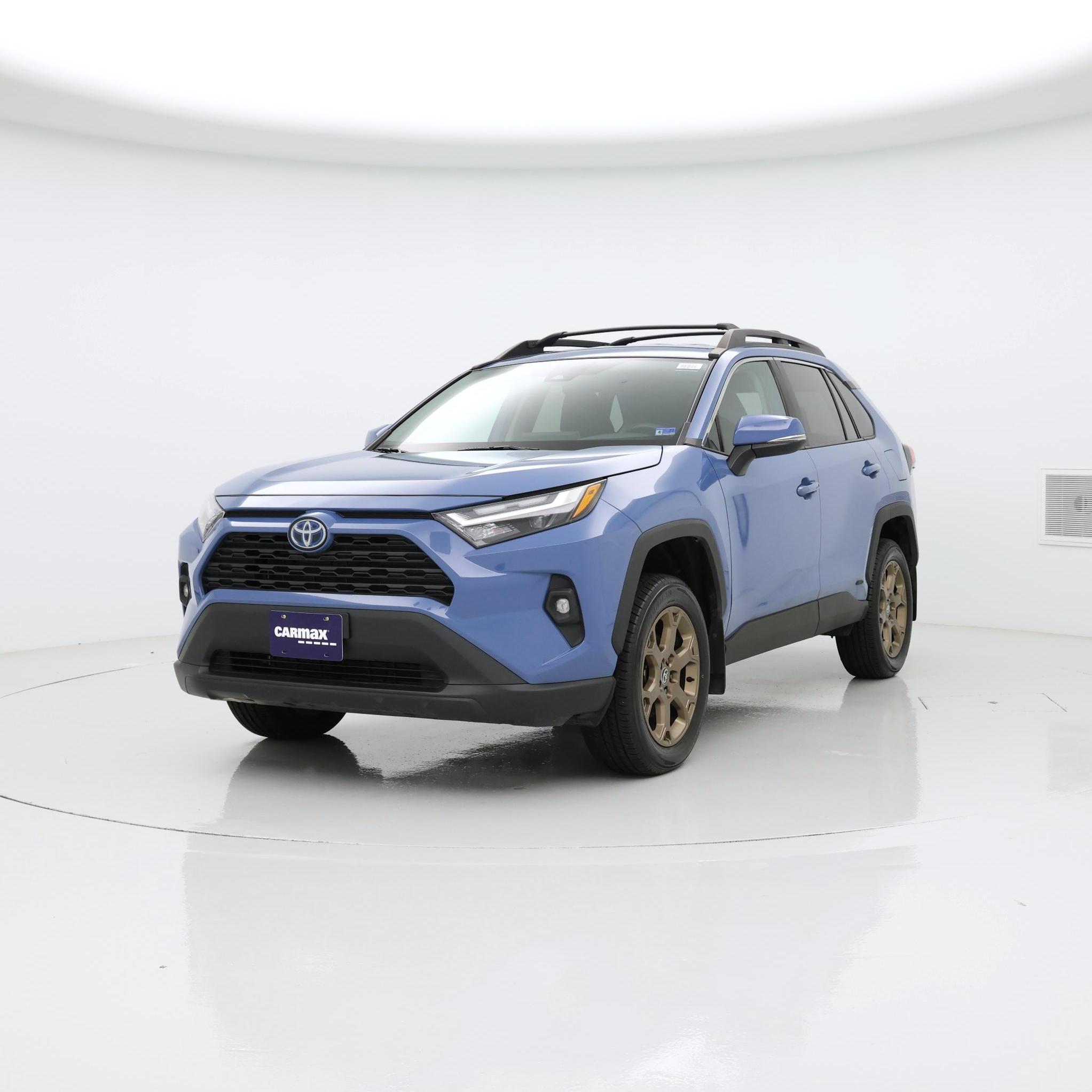 Thumbnail: 2023 Toyota RAV4 - 4