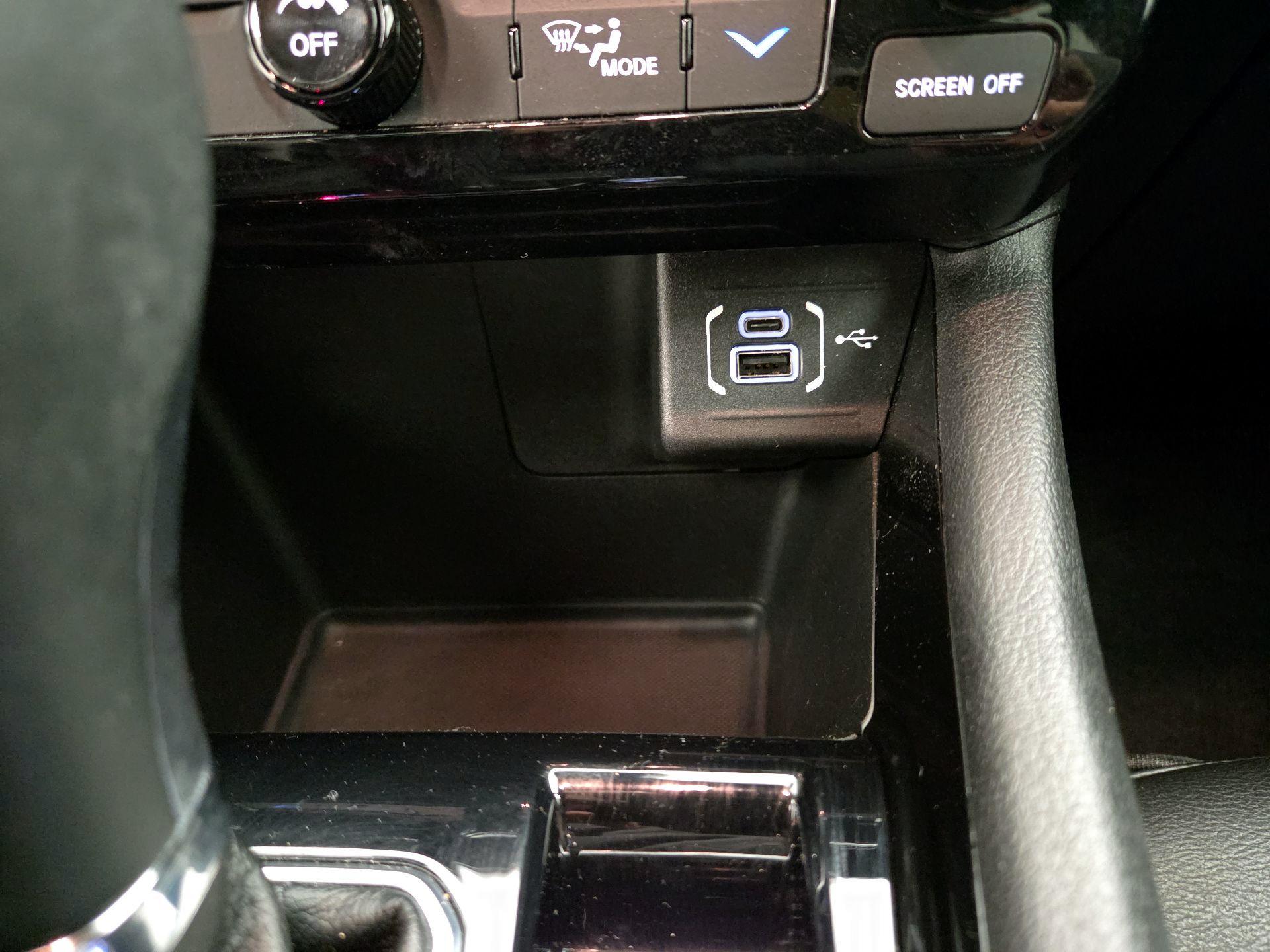 Thumbnail: 2022 Jeep Compass - 18