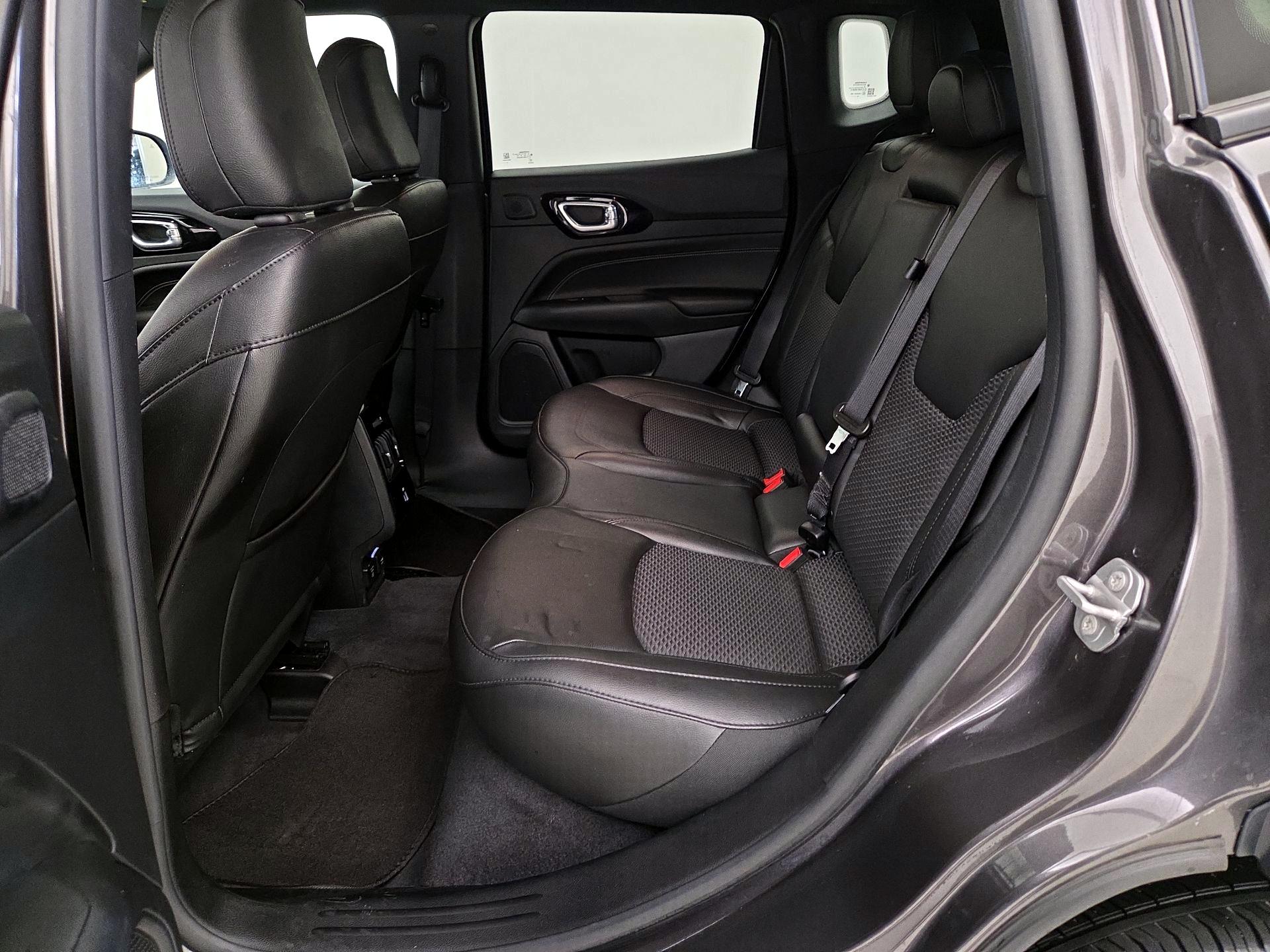 Thumbnail: 2022 Jeep Compass - 20