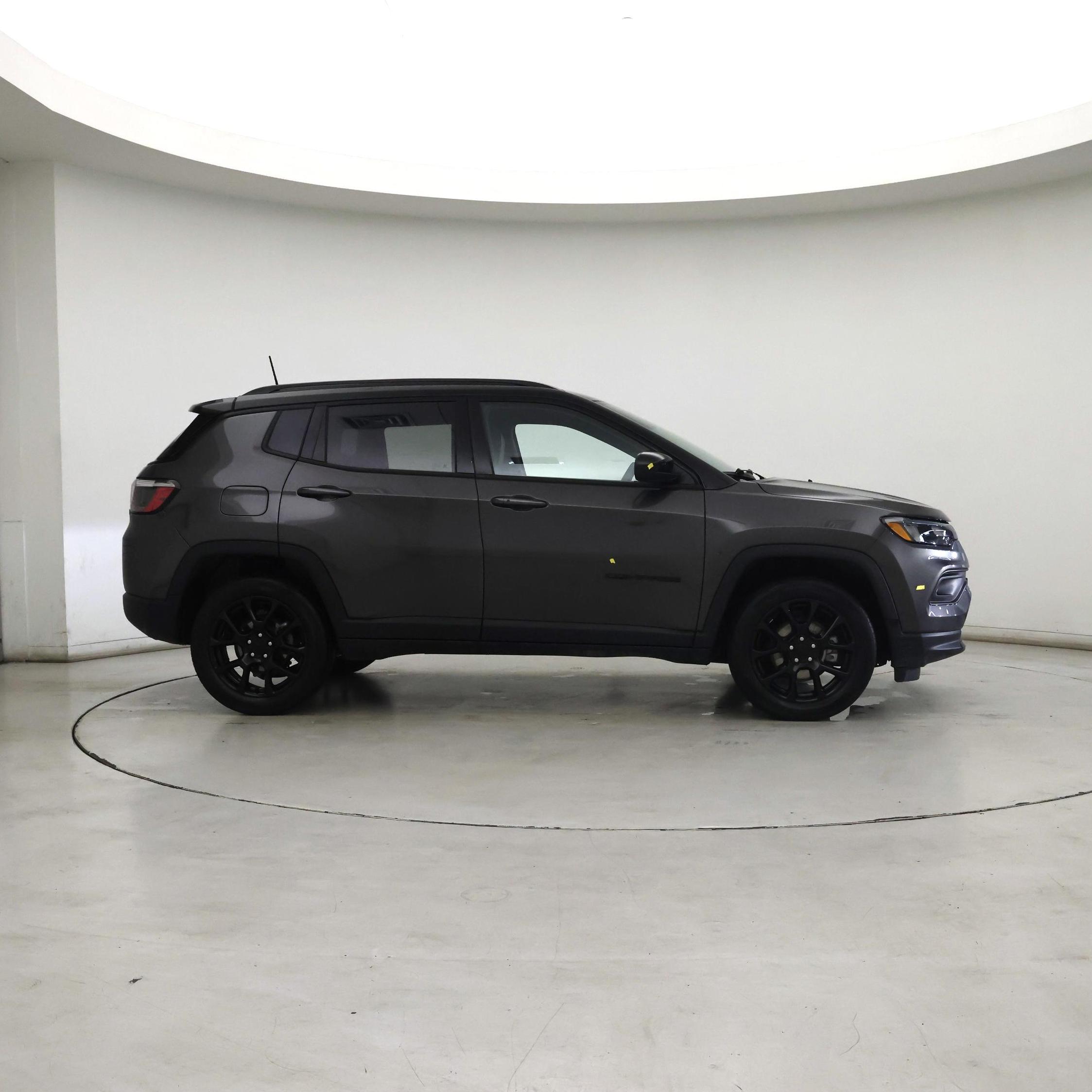 Thumbnail: 2022 Jeep Compass - 7