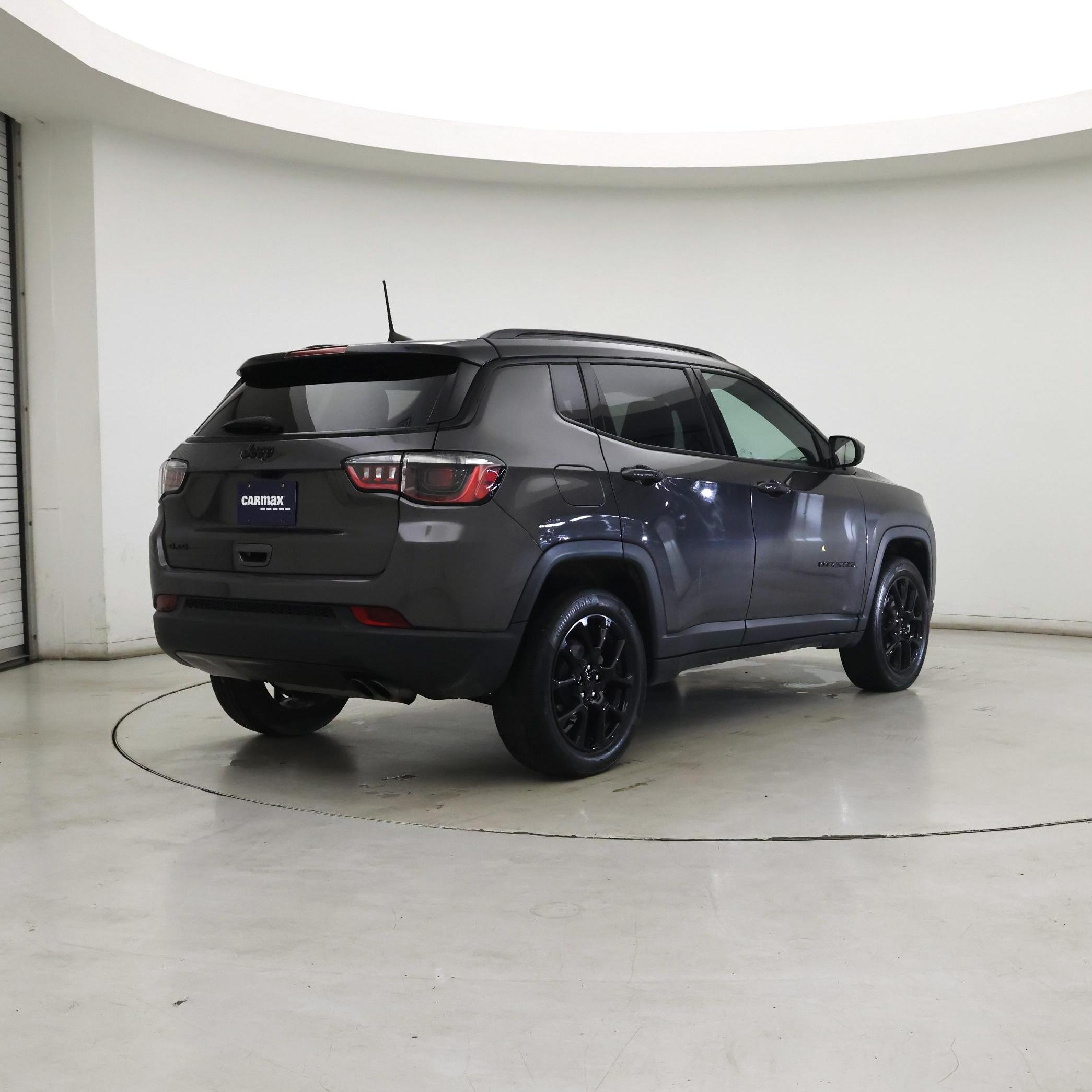Thumbnail: 2022 Jeep Compass - 8