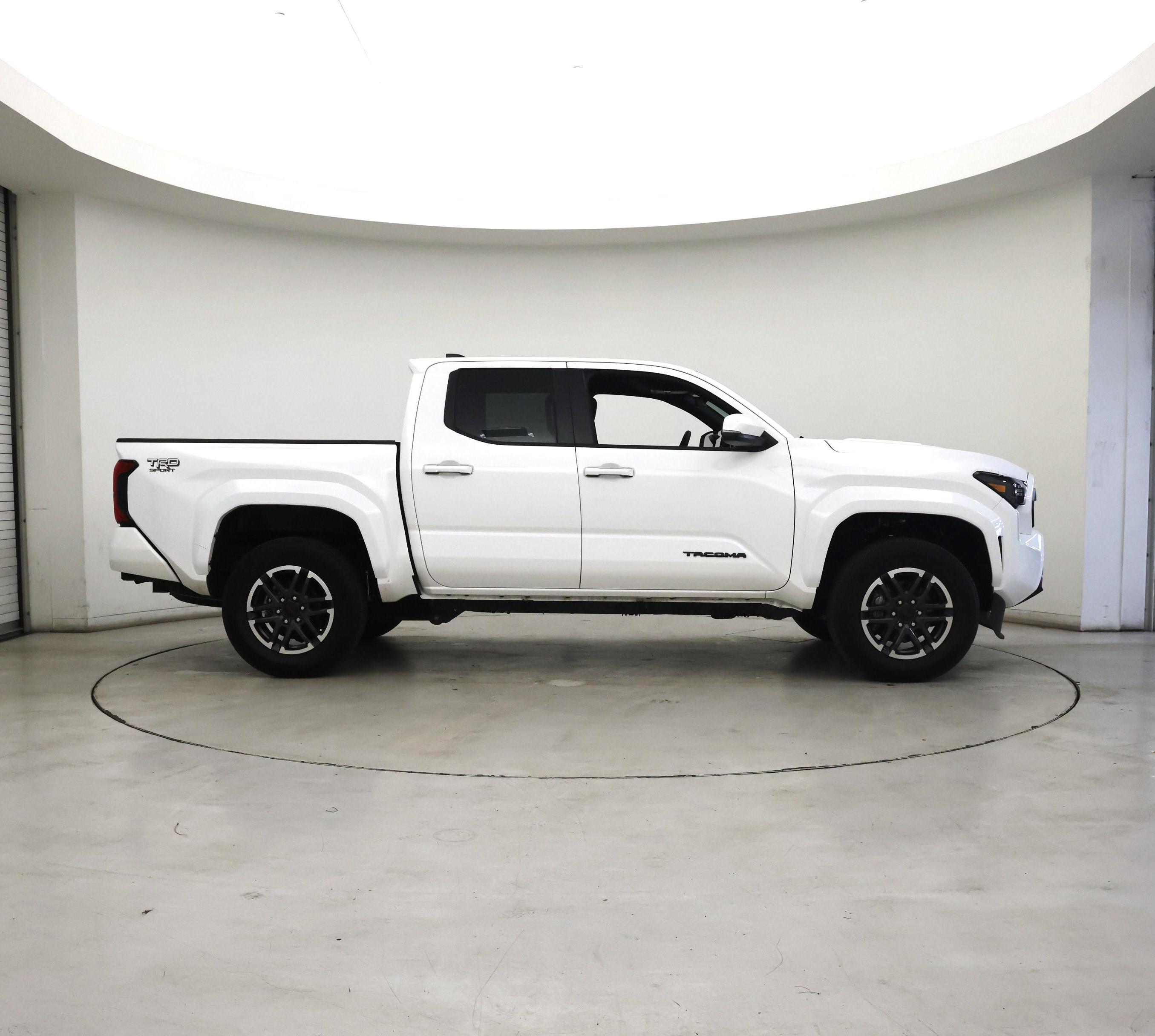 Thumbnail: 2024 Toyota Tacoma - 7
