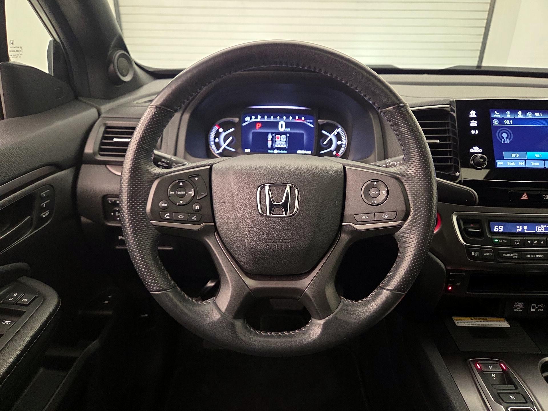 Thumbnail: 2023 Honda Passport - 10