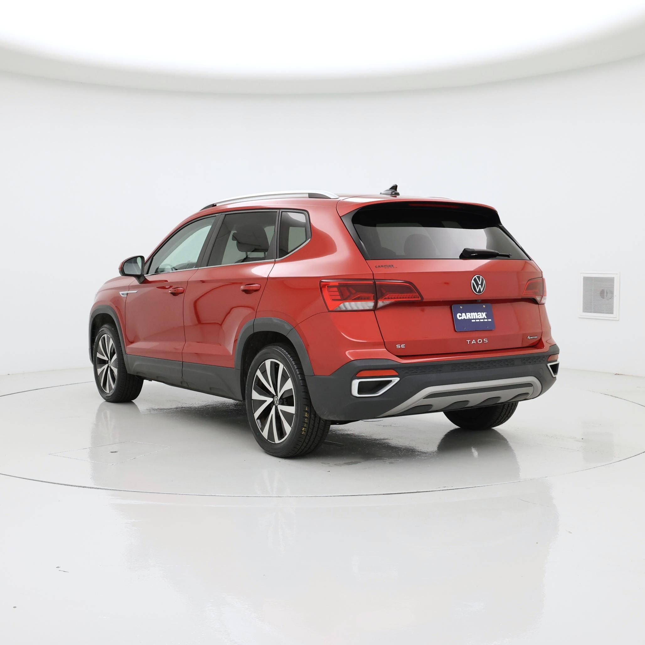 Thumbnail: 2022 Volkswagen Taos - 2