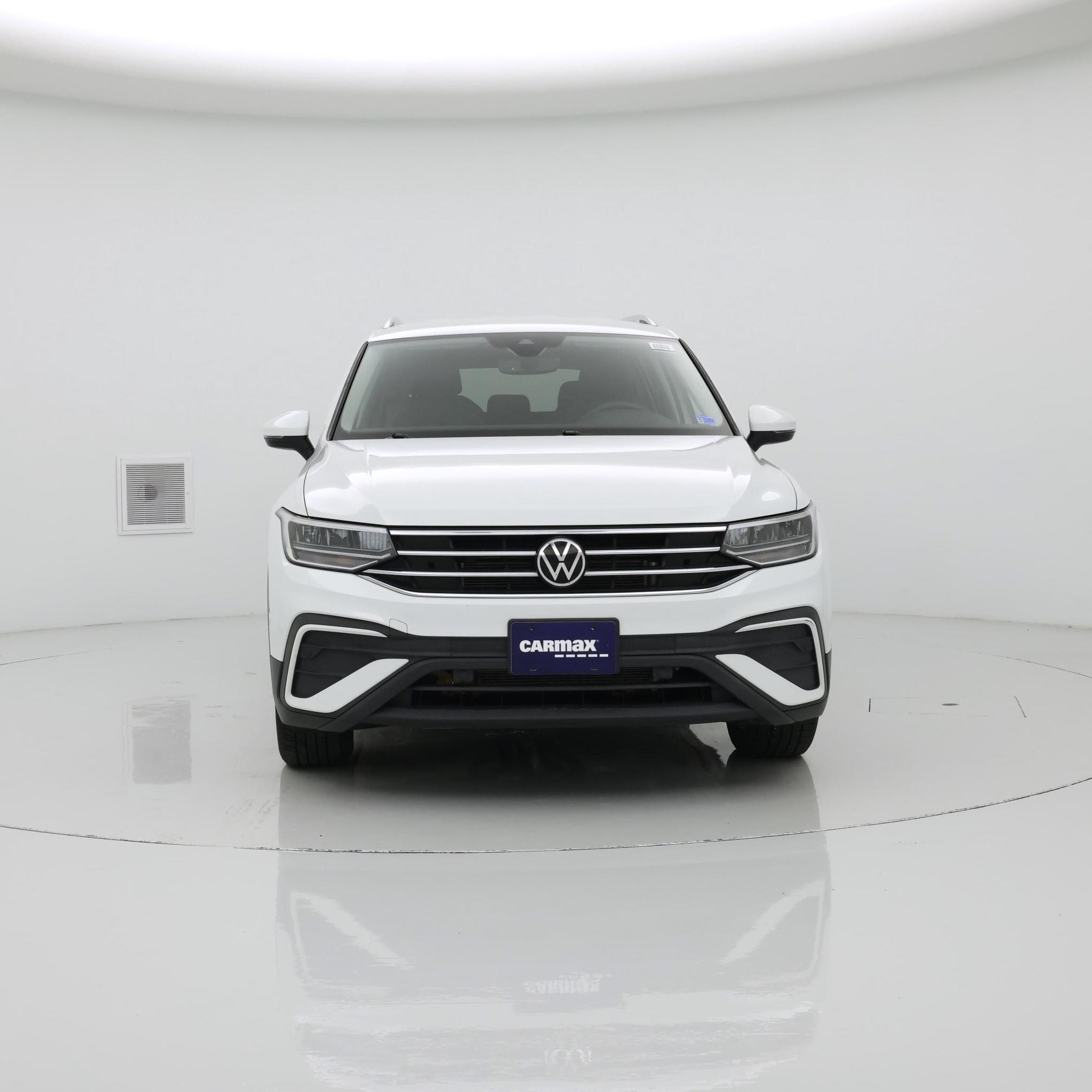 Thumbnail: 2022 Volkswagen Tiguan - 5