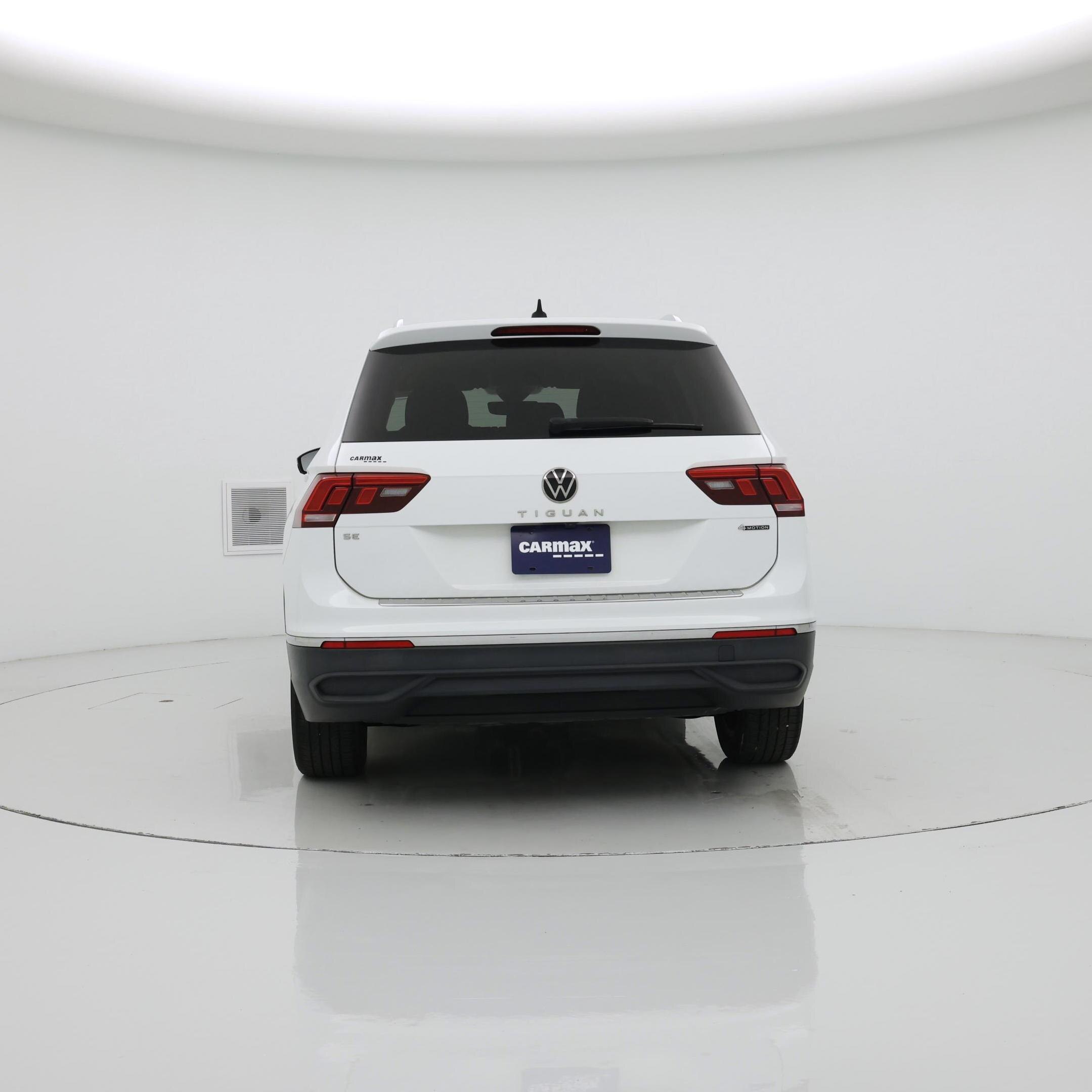 Thumbnail: 2022 Volkswagen Tiguan - 6