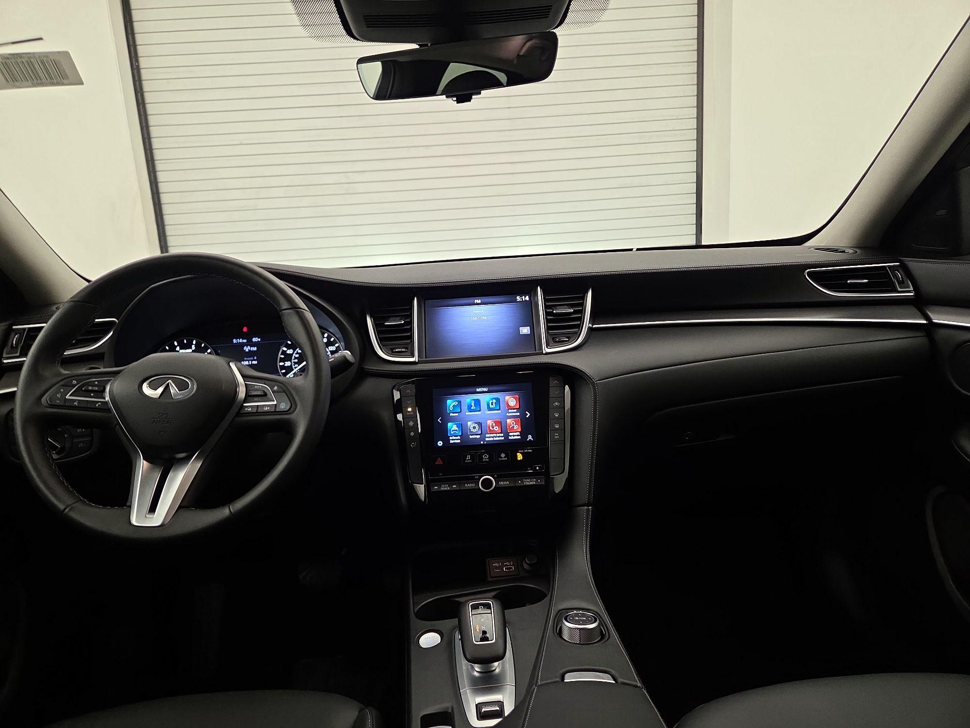 Thumbnail: 2023 INFINITI QX50 - 9