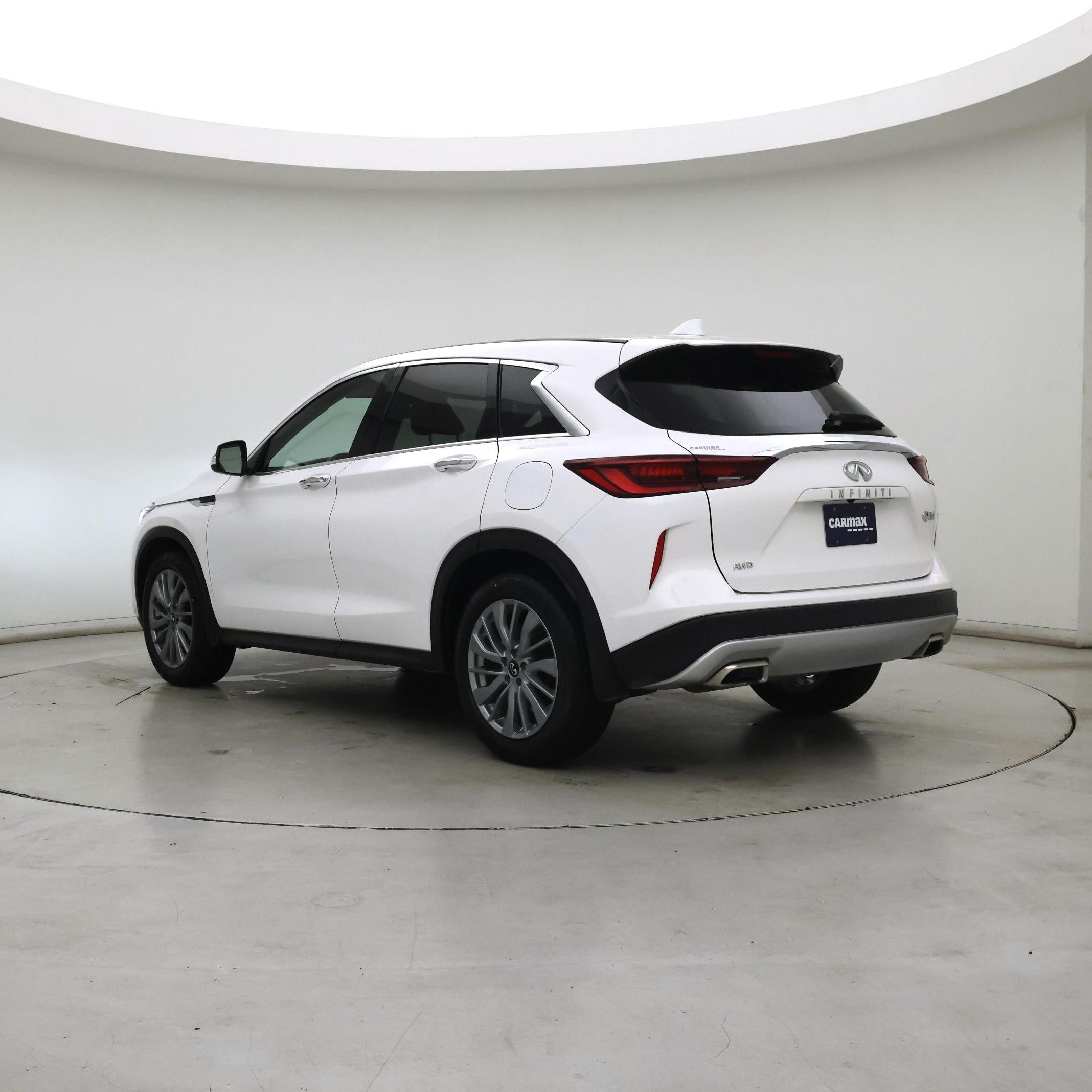 Thumbnail: 2023 INFINITI QX50 - 2