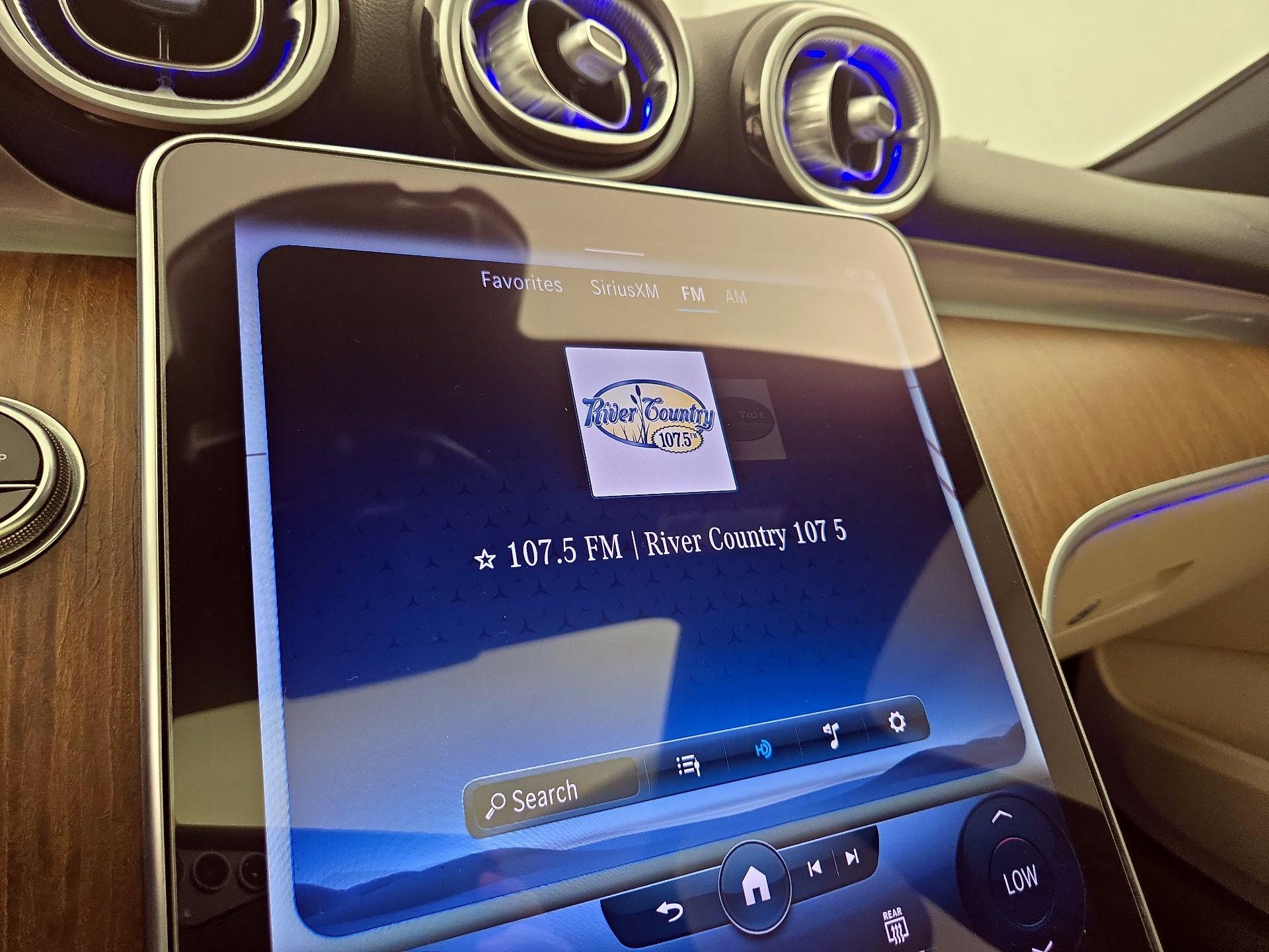 Thumbnail: 2022 Mercedes-Benz C-Class - 16