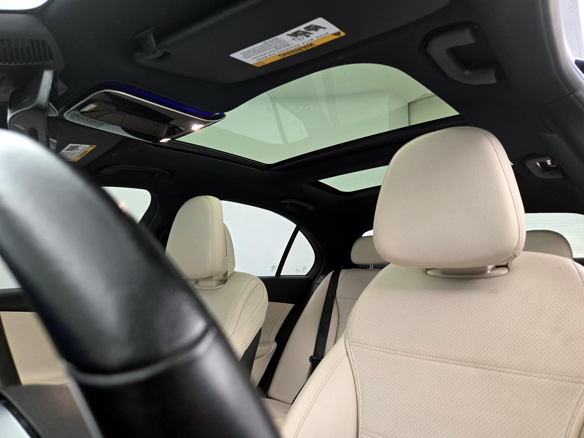 Thumbnail: 2022 Mercedes-Benz C-Class - 20