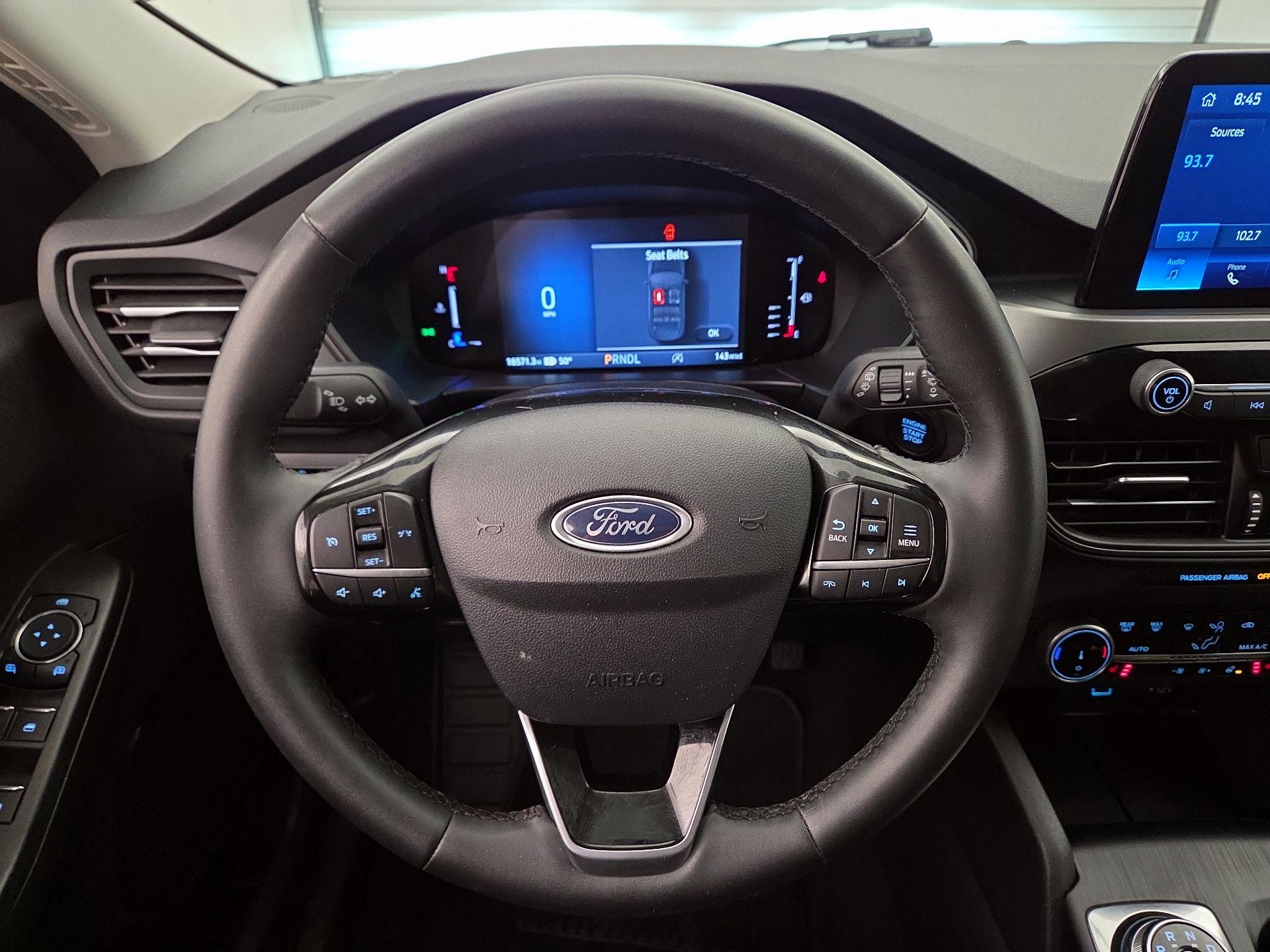 Thumbnail: 2023 Ford Escape - 10