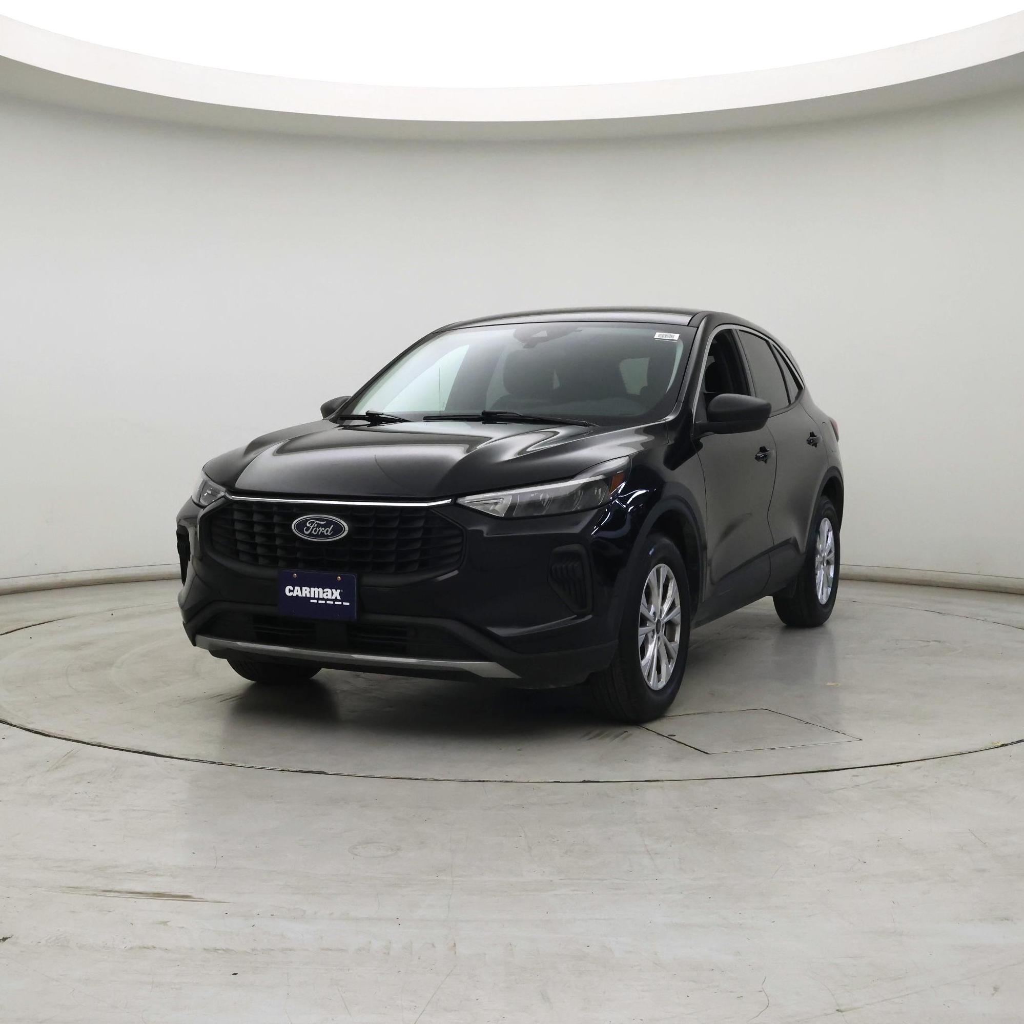 Thumbnail: 2023 Ford Escape - 4