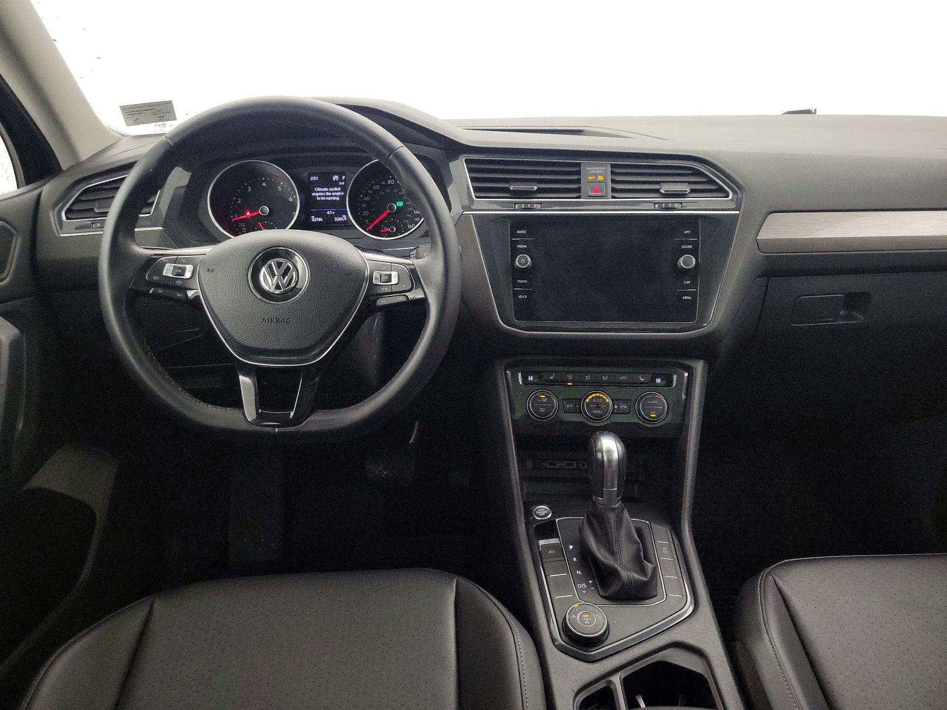 Thumbnail: 2019 Volkswagen Tiguan - 9