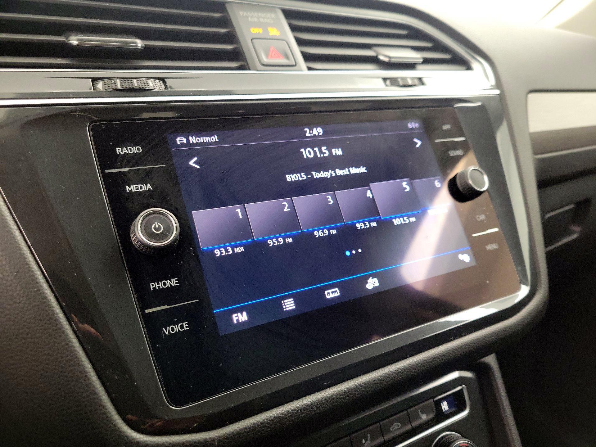 Thumbnail: 2019 Volkswagen Tiguan - 15