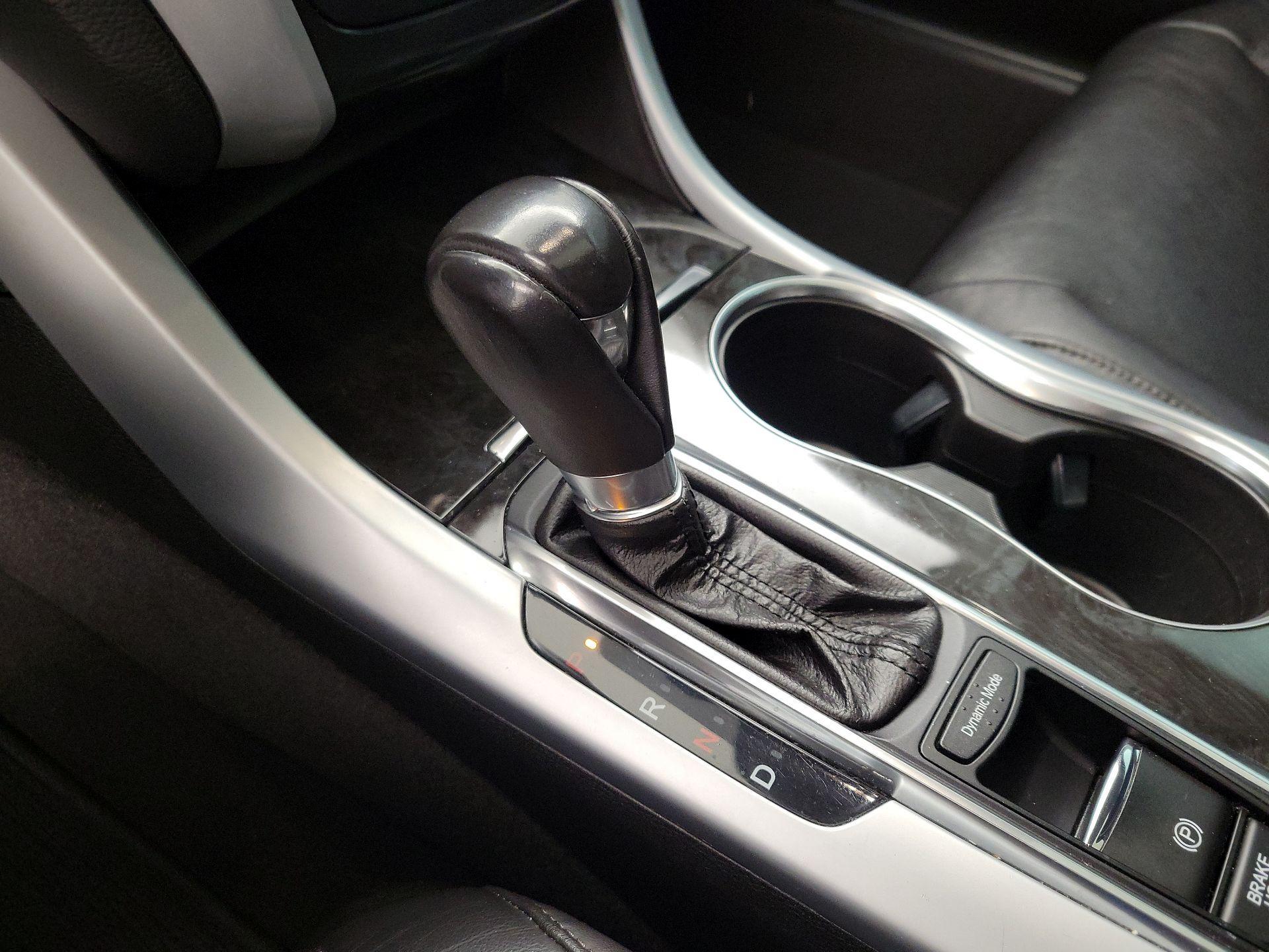 Thumbnail: 2020 Acura TLX - 18