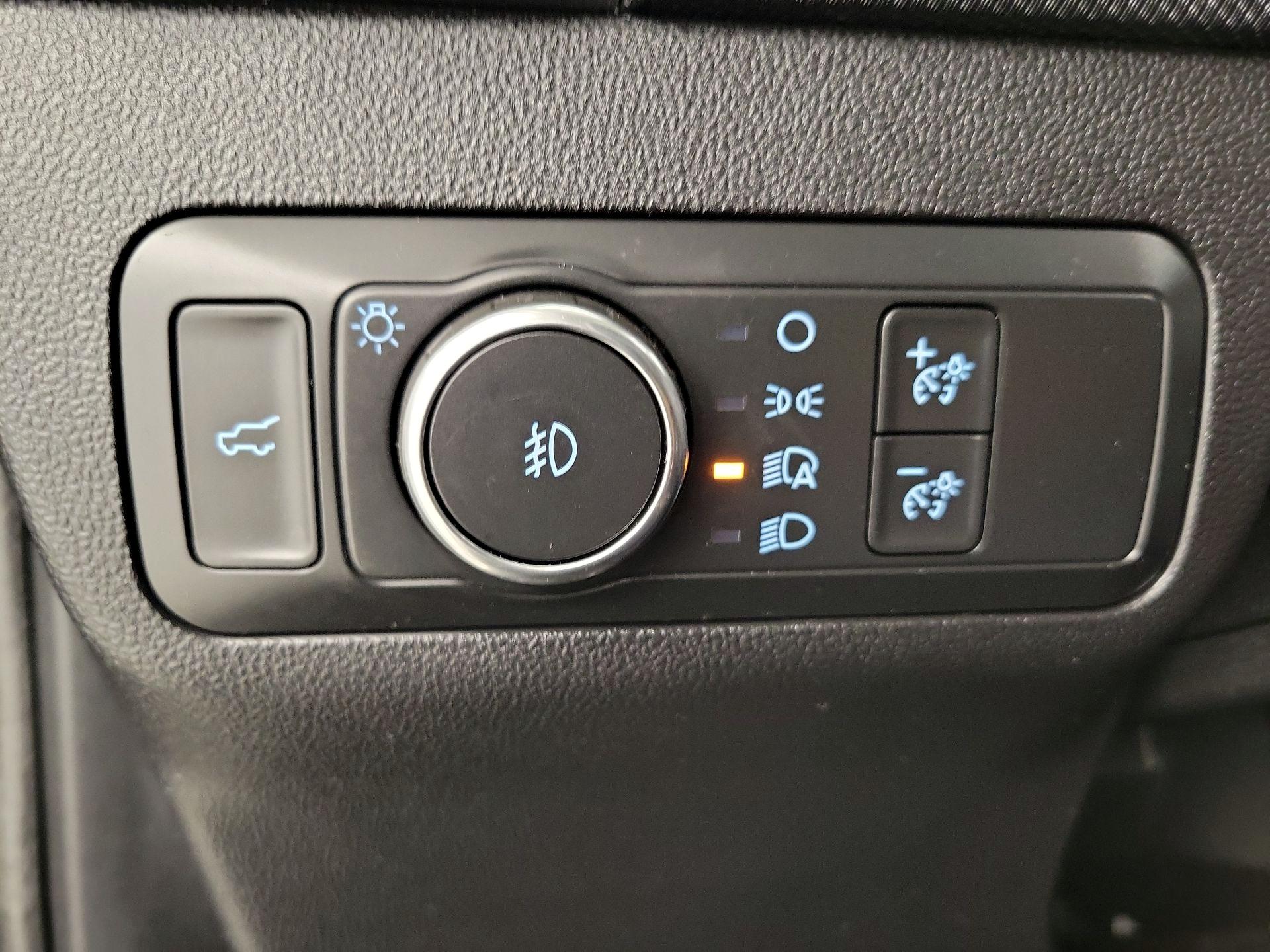 Thumbnail: 2021 Ford Bronco Sport - 13