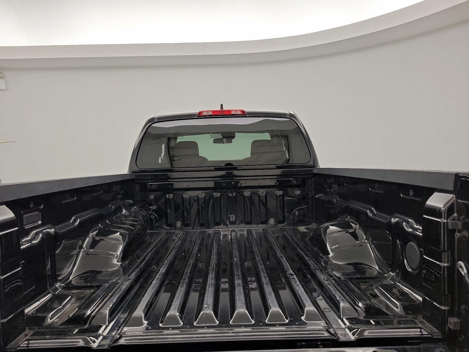 Thumbnail: 2022 Nissan Frontier - 20