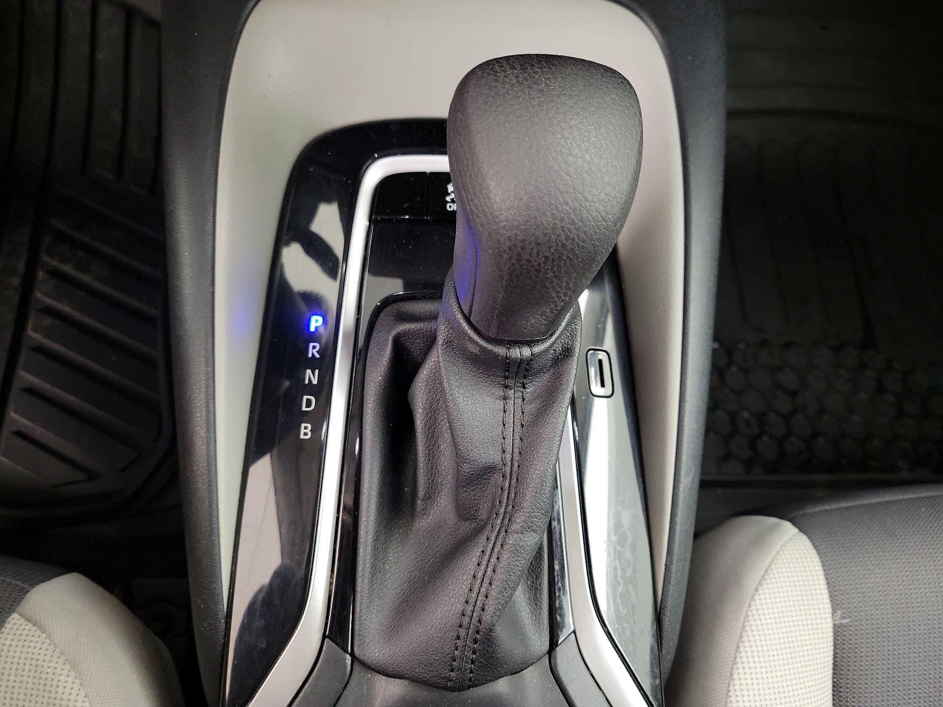 Thumbnail: 2023 Toyota Corolla - 17