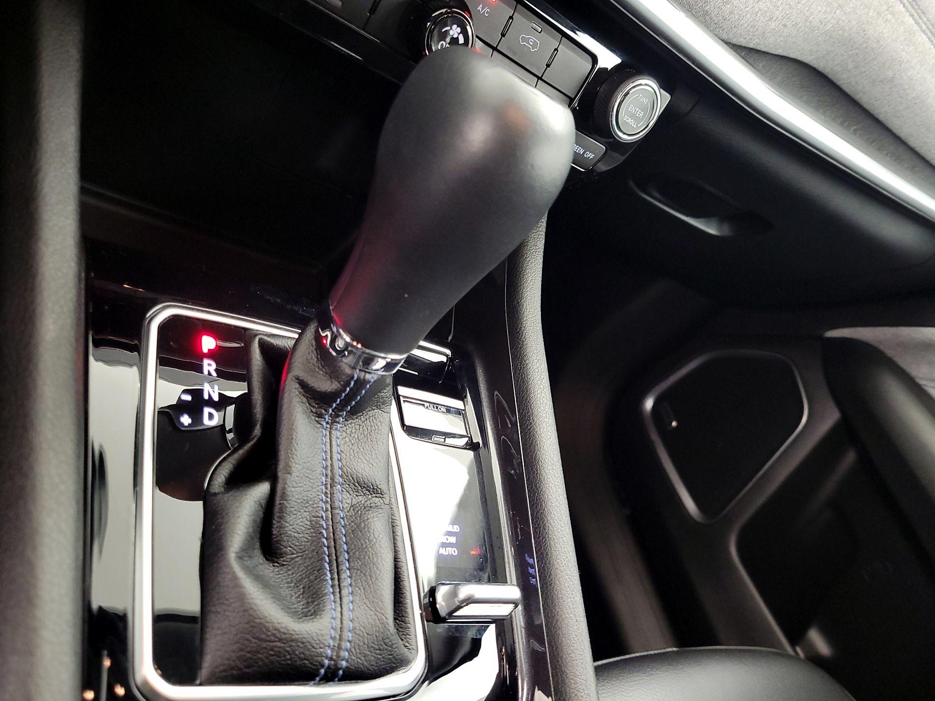 Thumbnail: 2022 Jeep Compass - 17