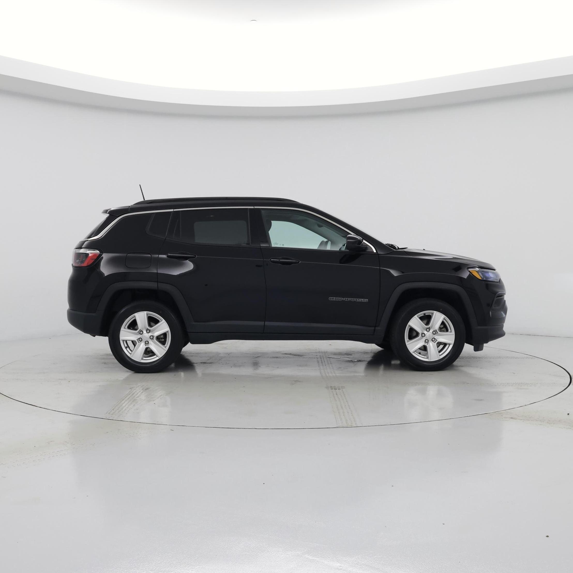 Thumbnail: 2022 Jeep Compass - 7
