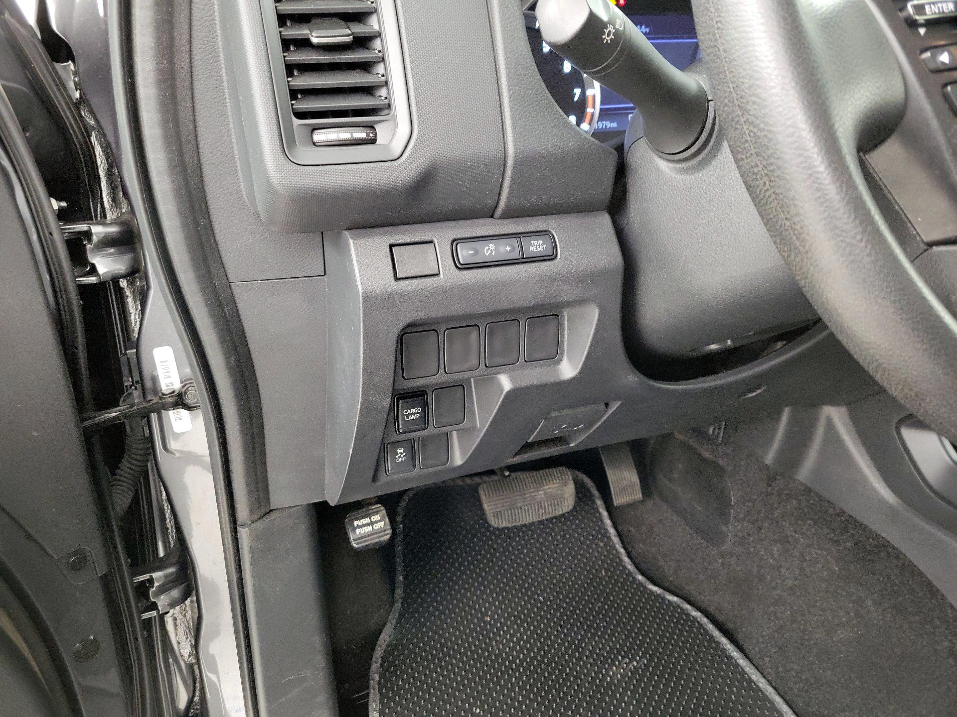 Thumbnail: 2022 Nissan Frontier - 13