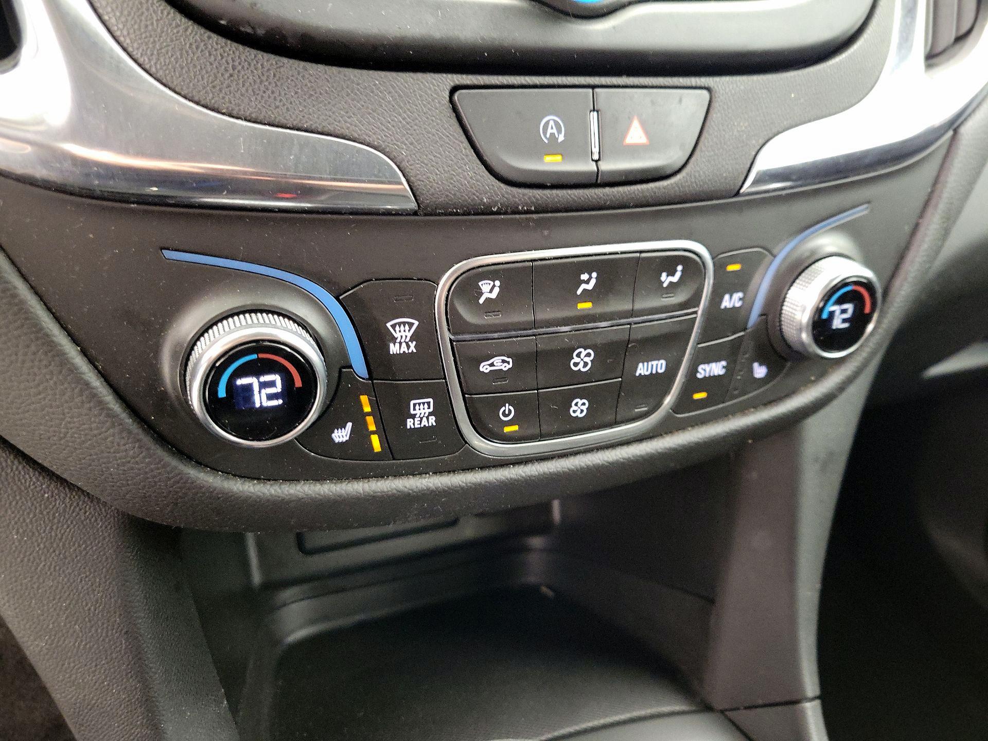 Thumbnail: 2023 Chevrolet Equinox - 16