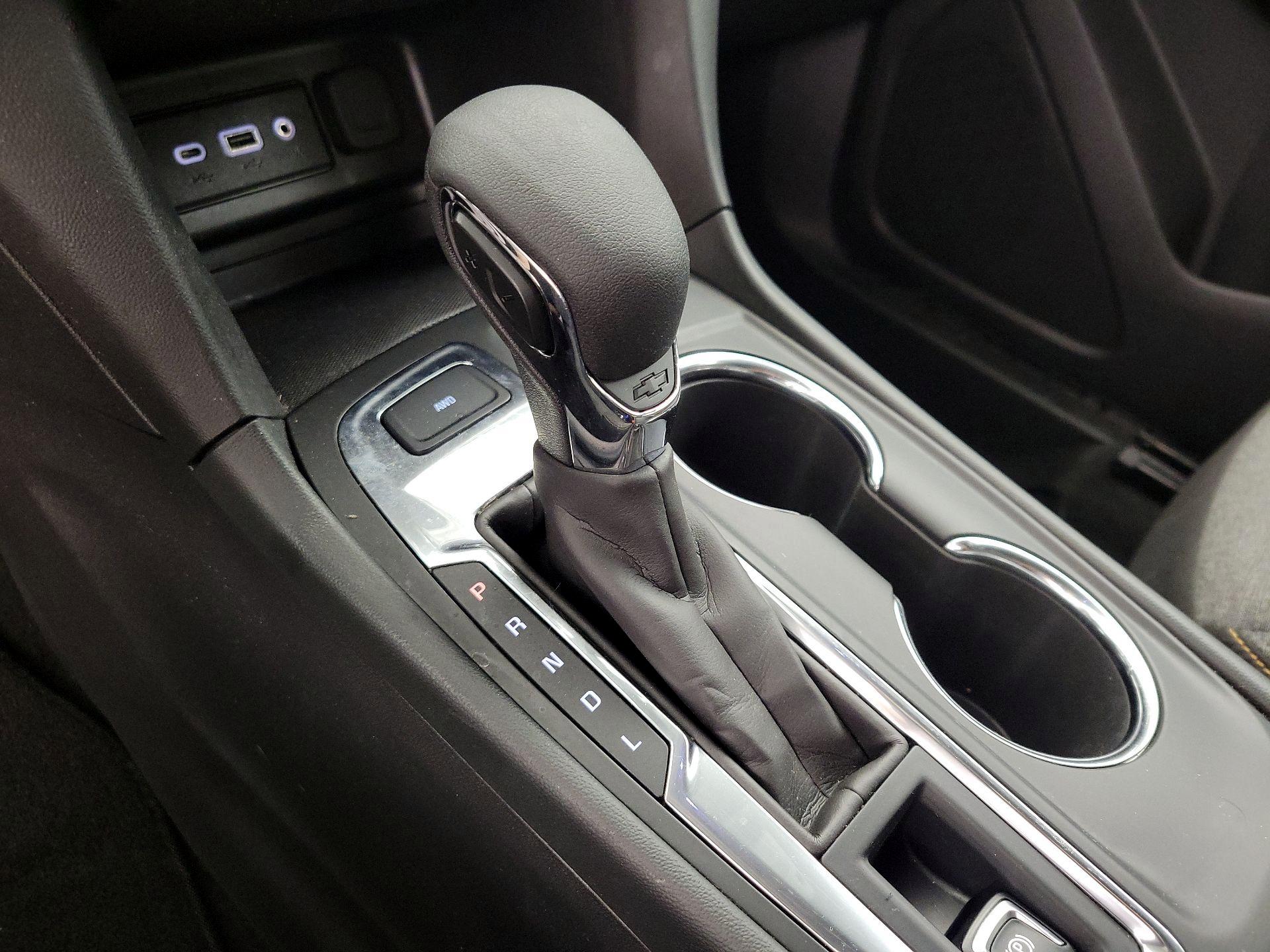 Thumbnail: 2023 Chevrolet Equinox - 17